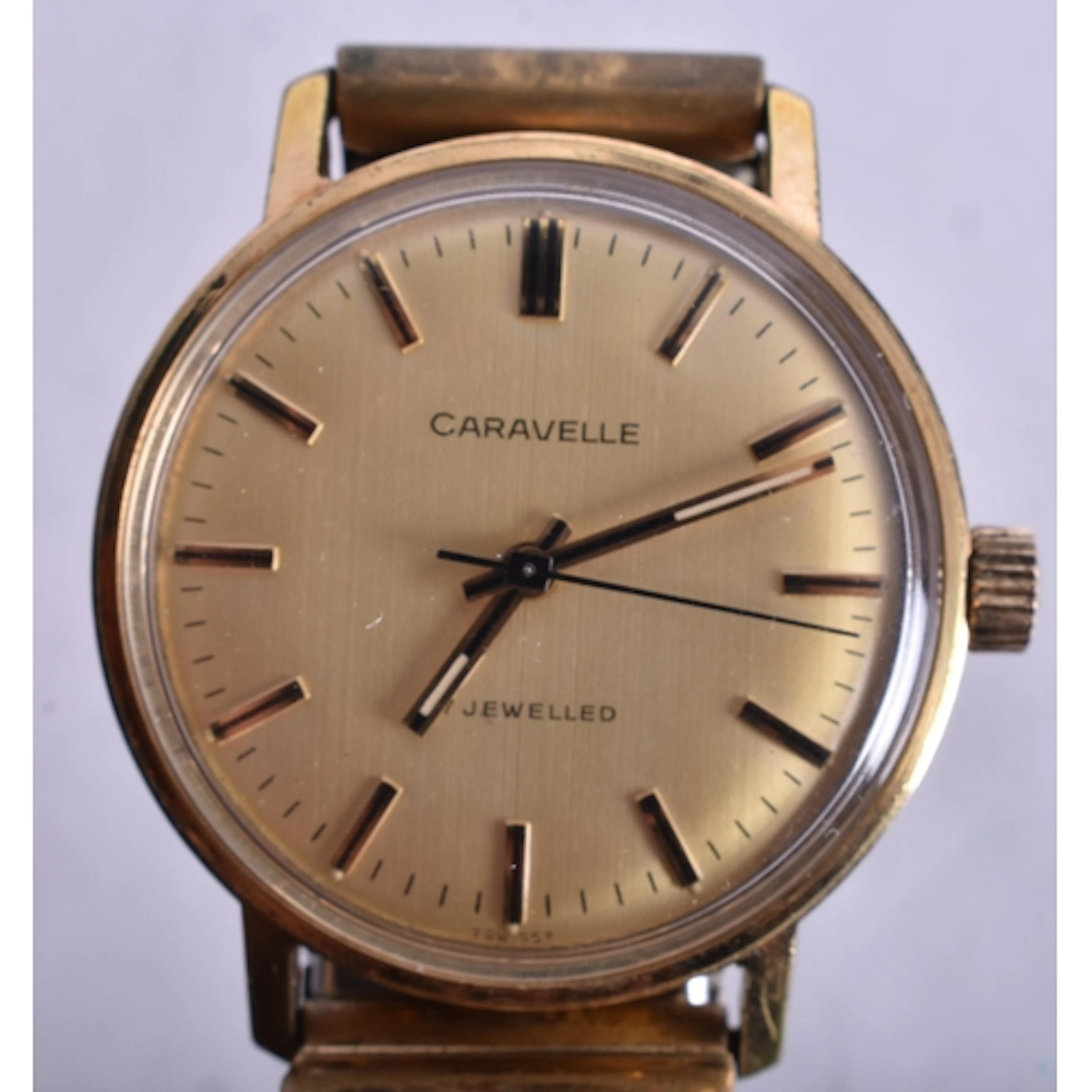 Caravelle Gold Tone Watch Hand-Wind Working. 3.5 cm wide.