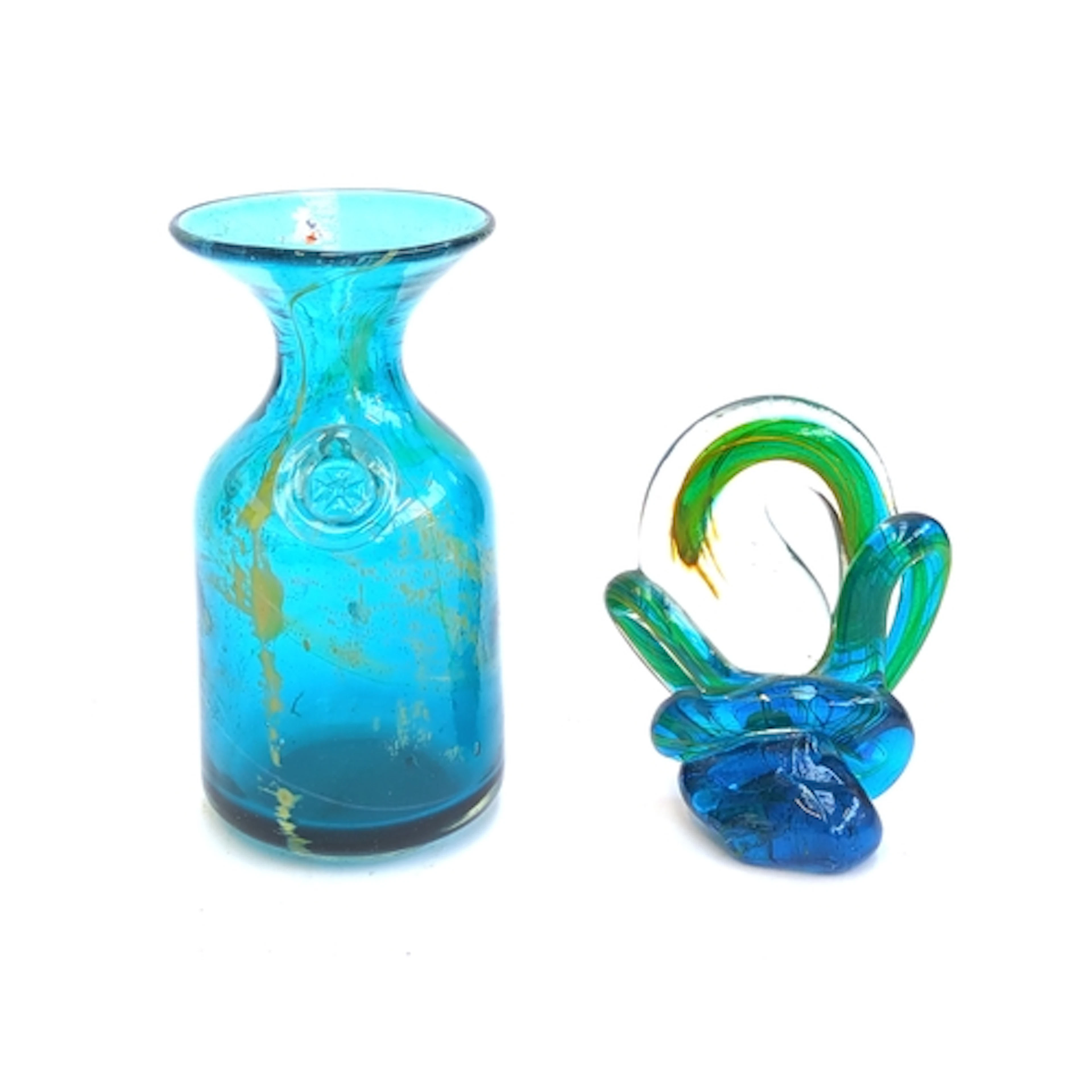 A Mdina art glass vase 16.5cmH; together with a Mdina 'Blue ...
