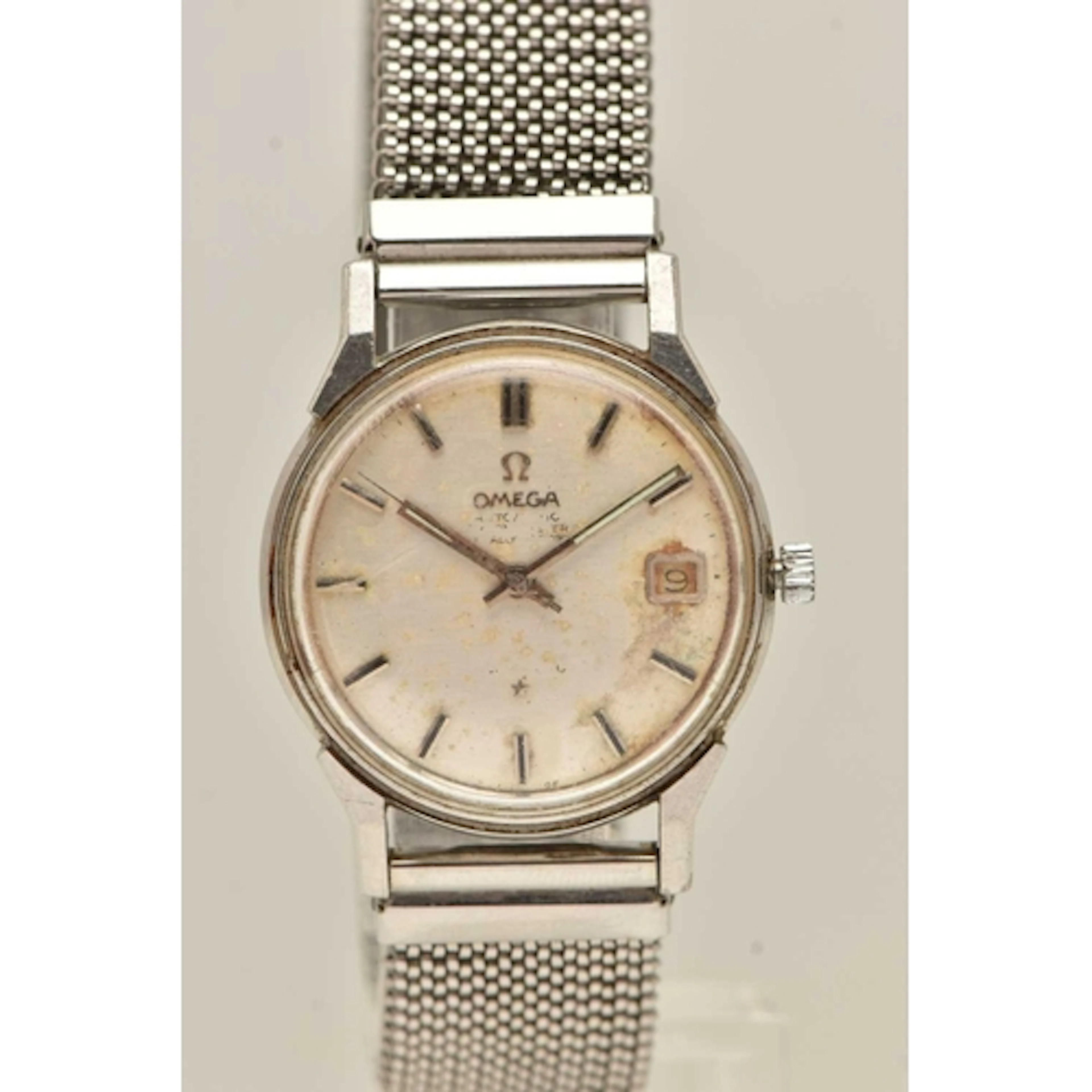 A GENTS 'OMEGA CONSTELLATION' WRISTWATCH, automatic movement...