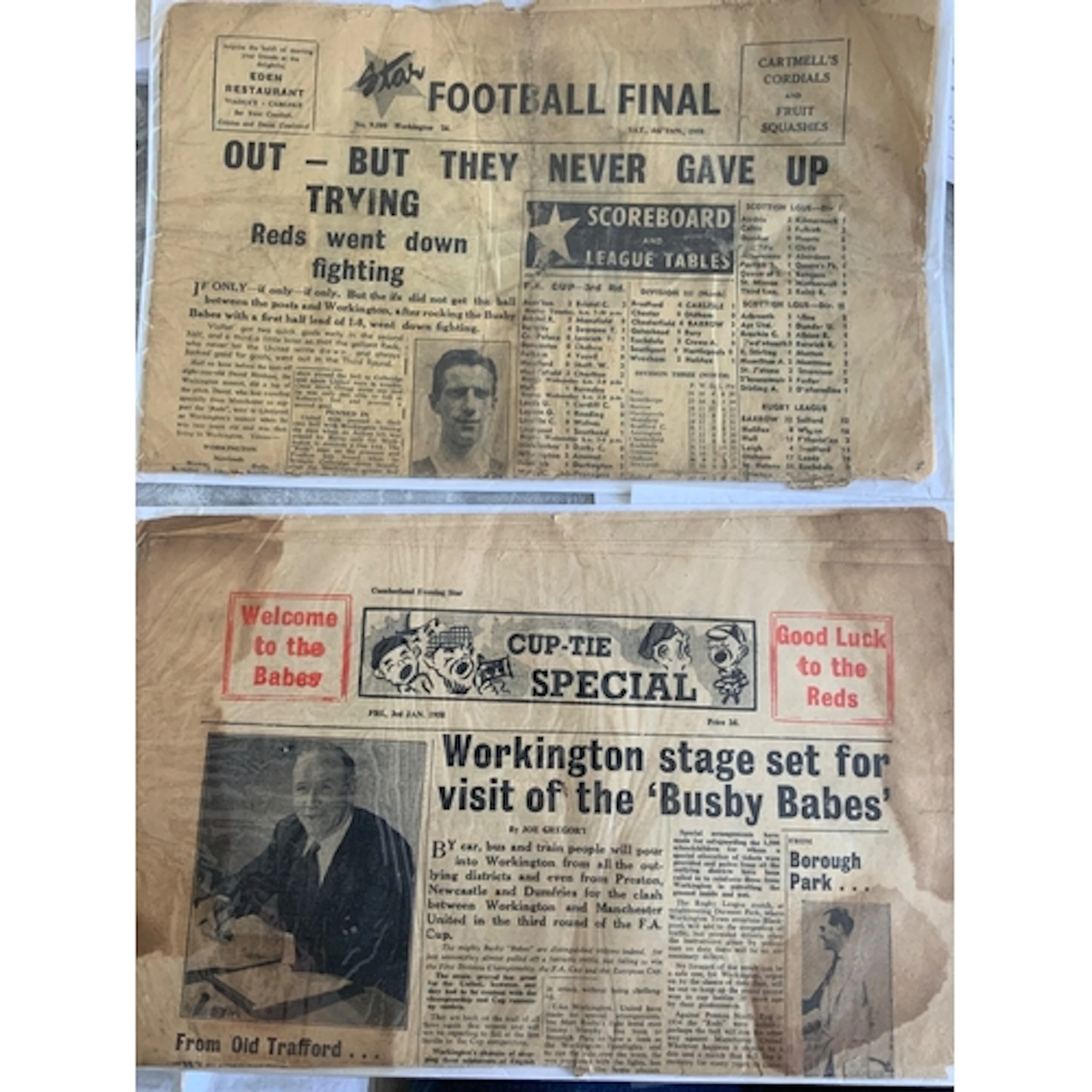 1950s Workington v Manchester United Football Newspapers: Bu...