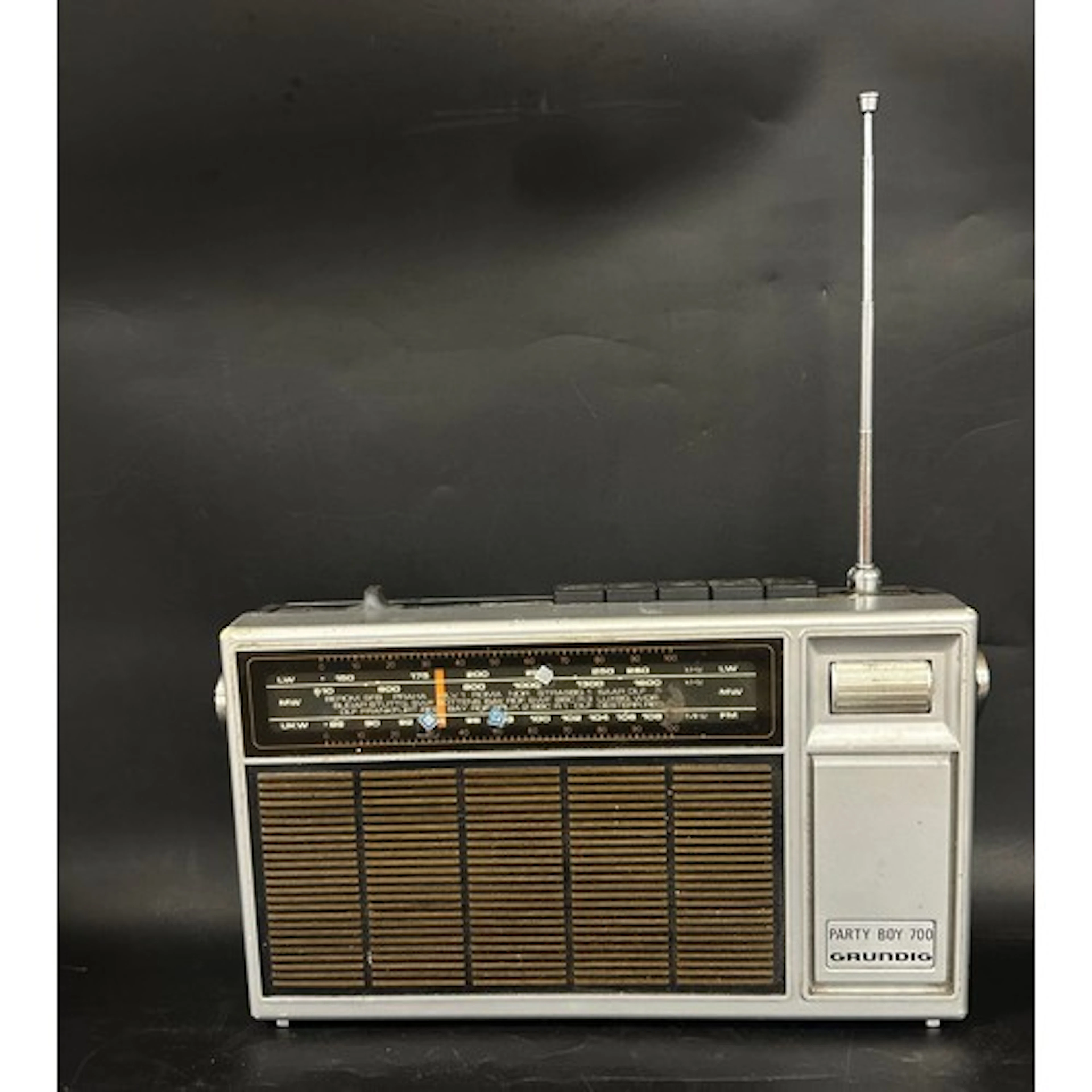 A Grundig Party Boy 700 vintage radio