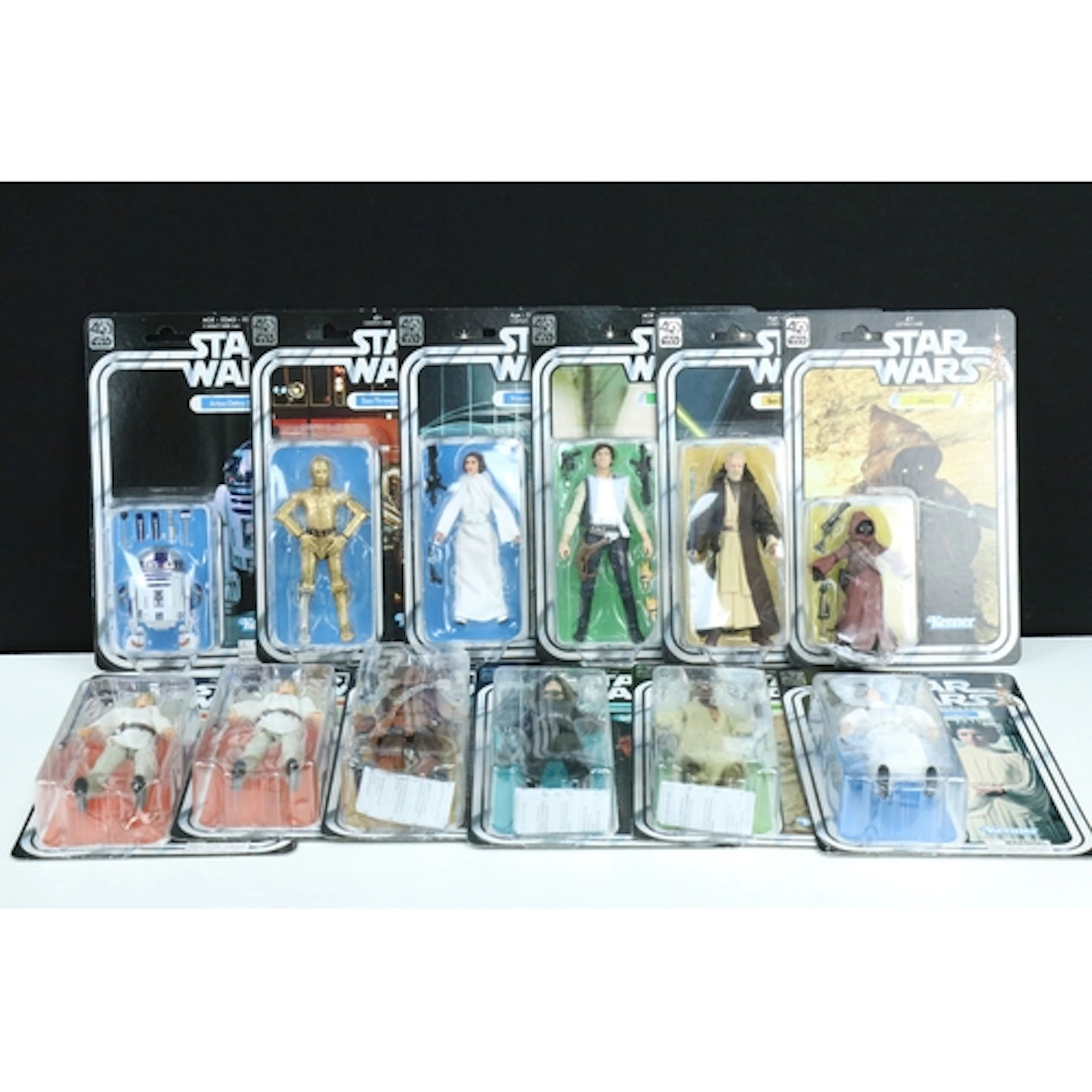 Star Wars - 12 Carded Hasbro Star Wars 40th Anniversary figu...