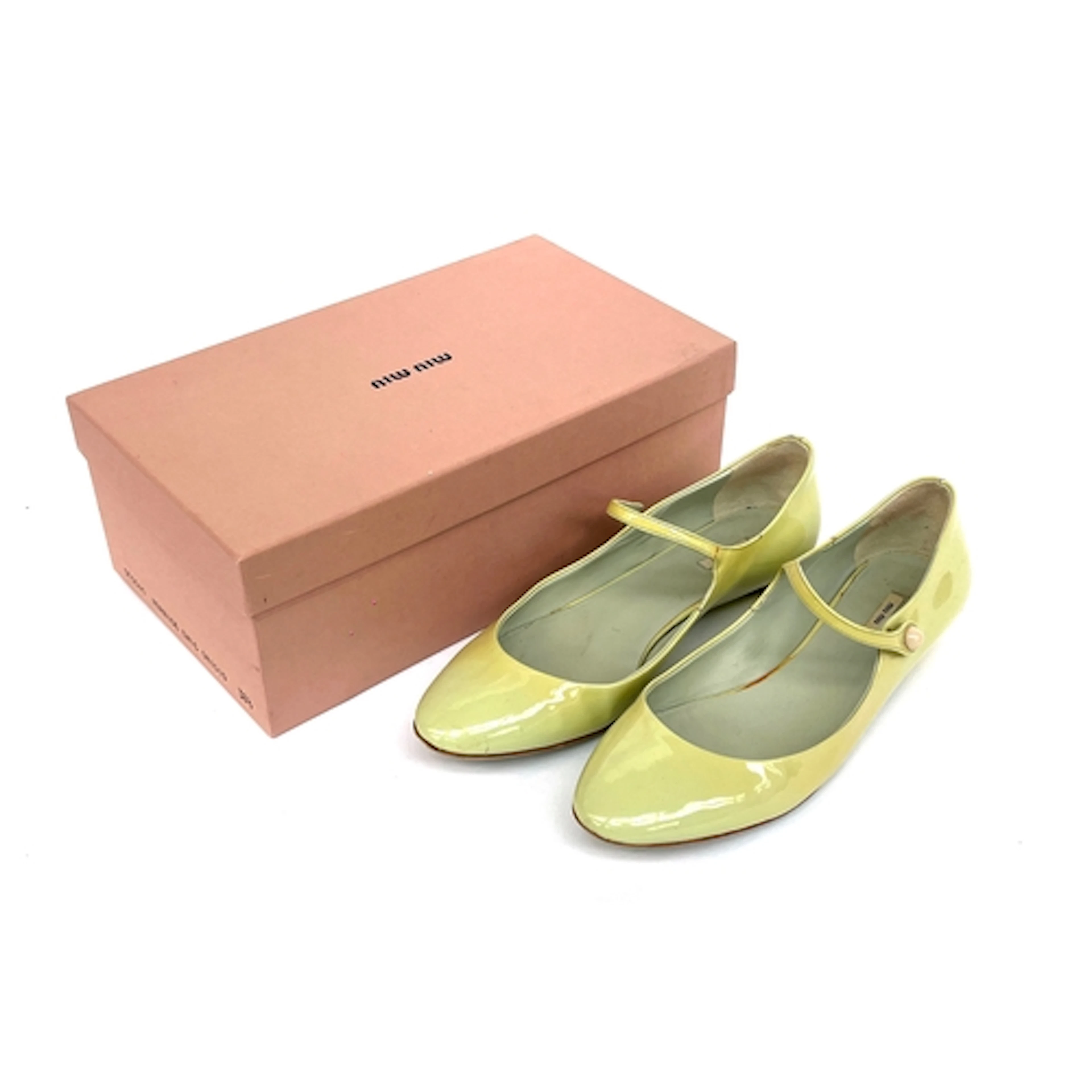 A pair of Miu Miu pale lime green patent leather 'vernice ch...
