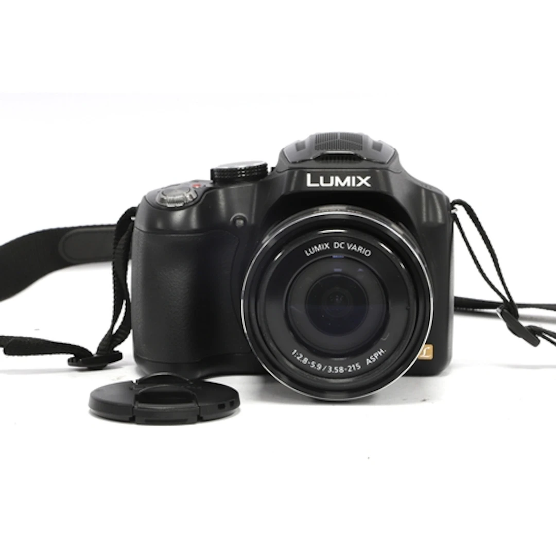 Panasonic Lumix DMC-FZ72 Digital Bridge Camera with 20-1200m...