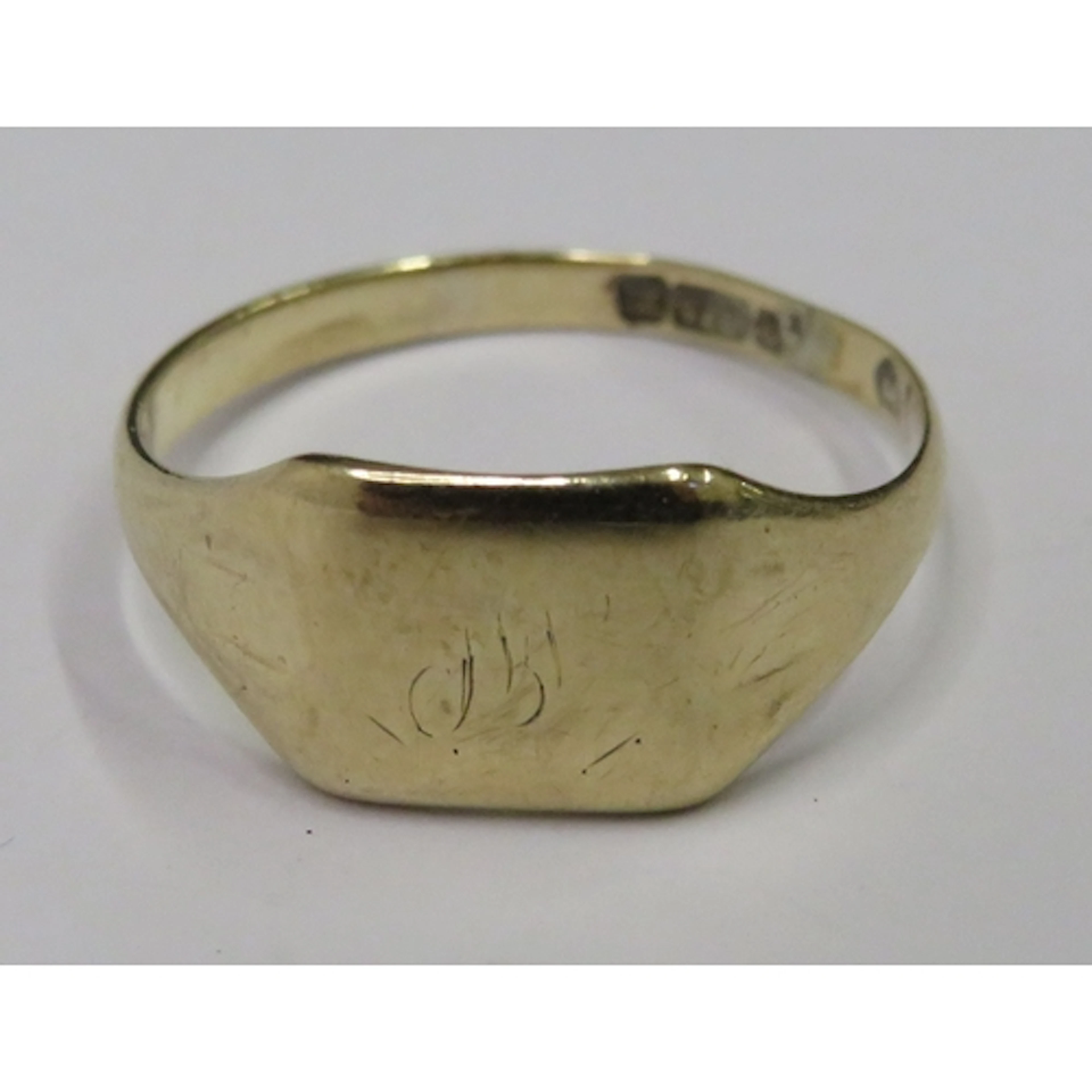 Small Yellow Gold Ladies Signet Ring size K (TC1)