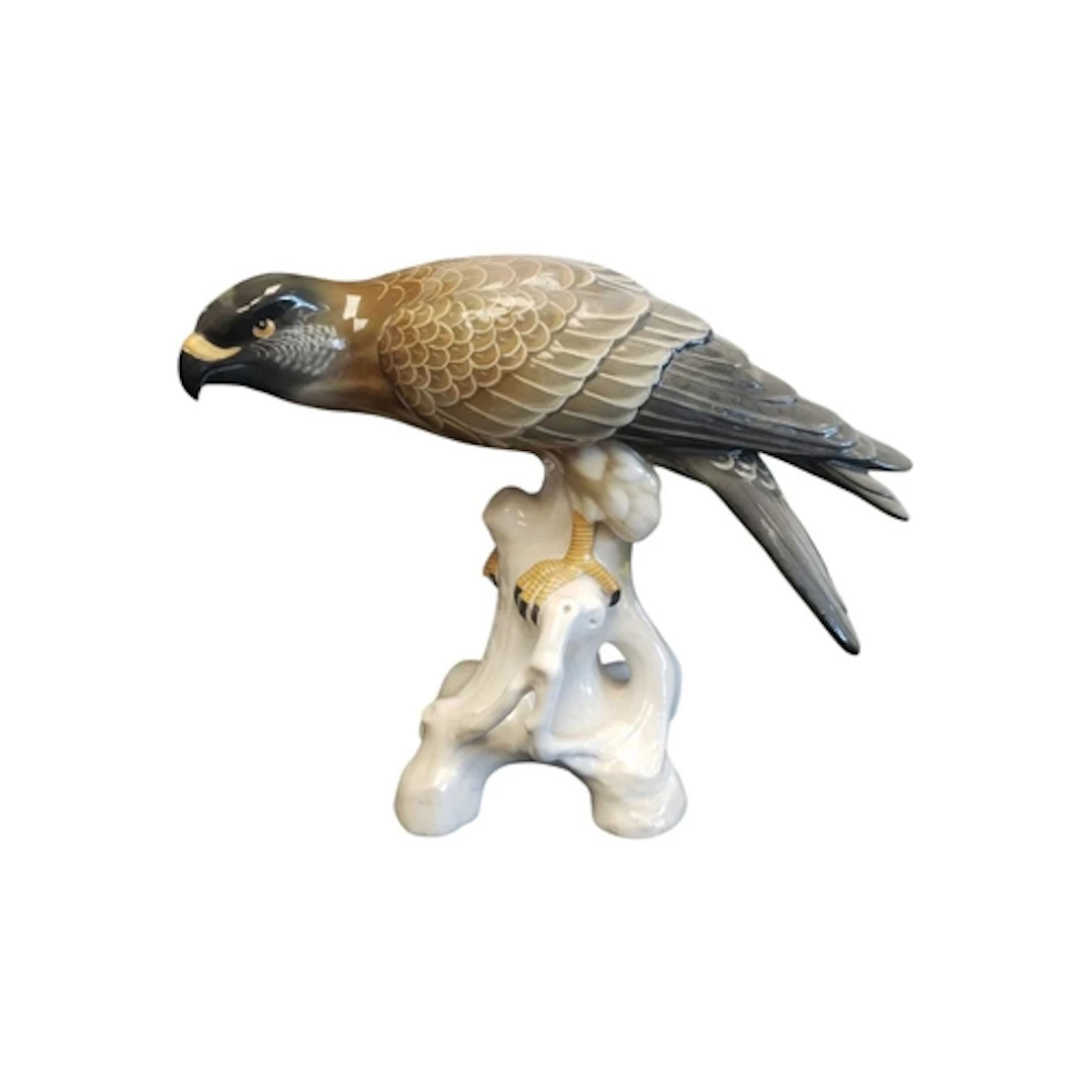 Attributed to Volkstedt - A 20th century German porcelain Vo...