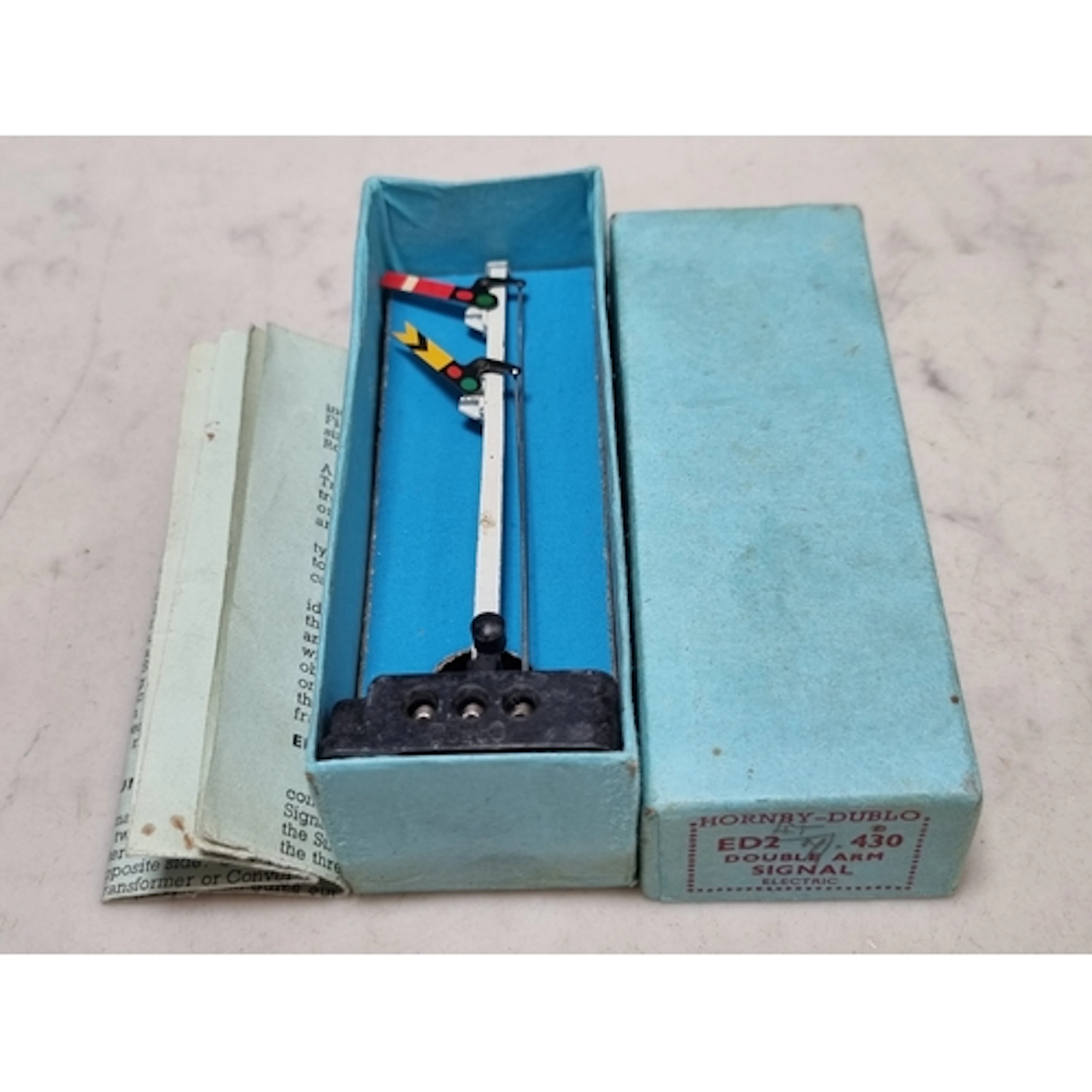 A boxed Hornby Dublo pre-war ED2 Double-arm Signal, in super...