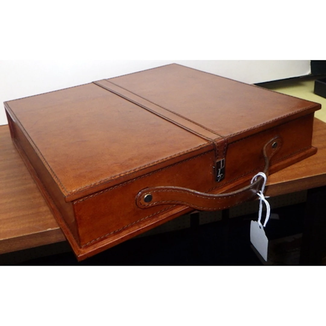 A leather cased chess set
