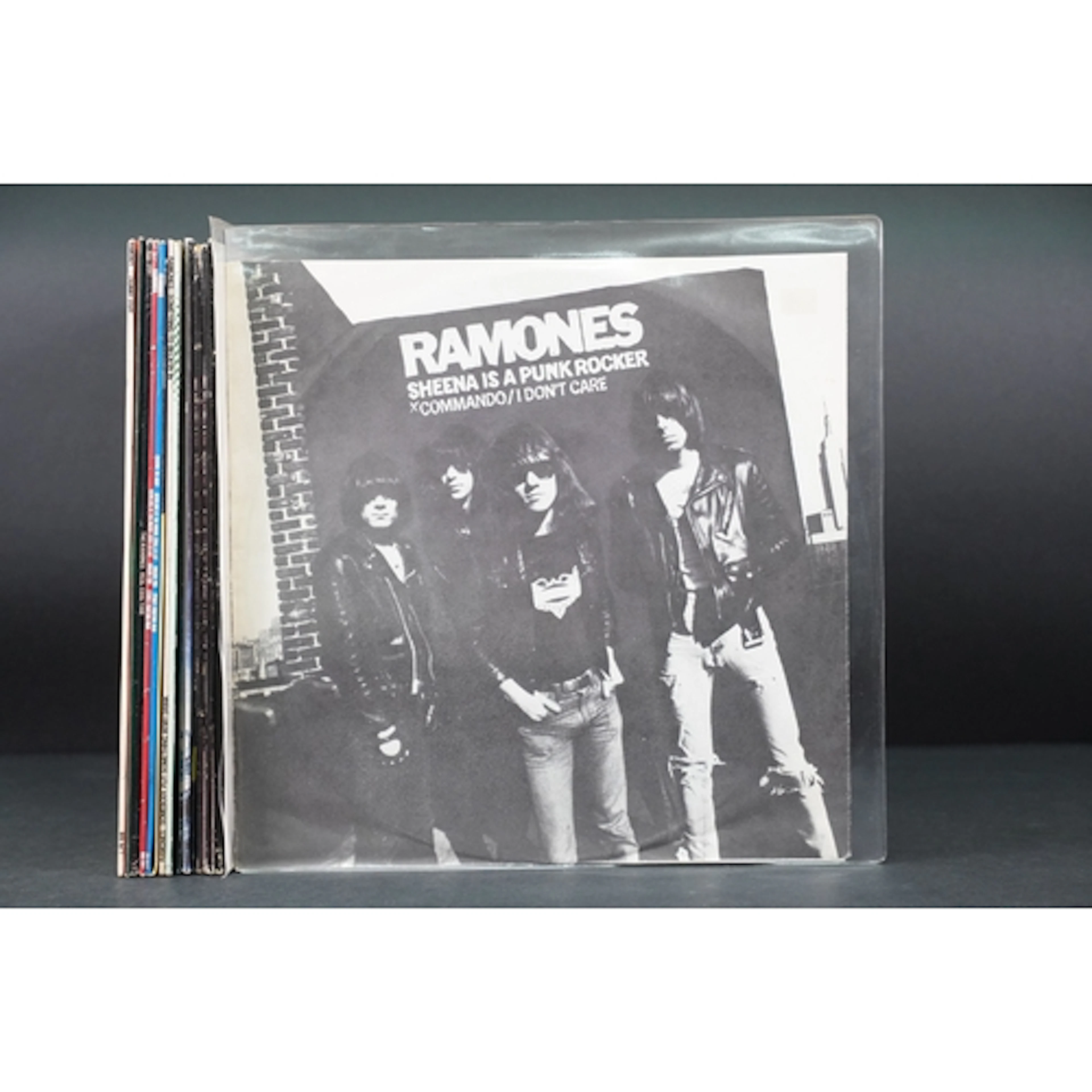 Vinyl - 16 Ramones mainly UK pressing 12” singles to include...