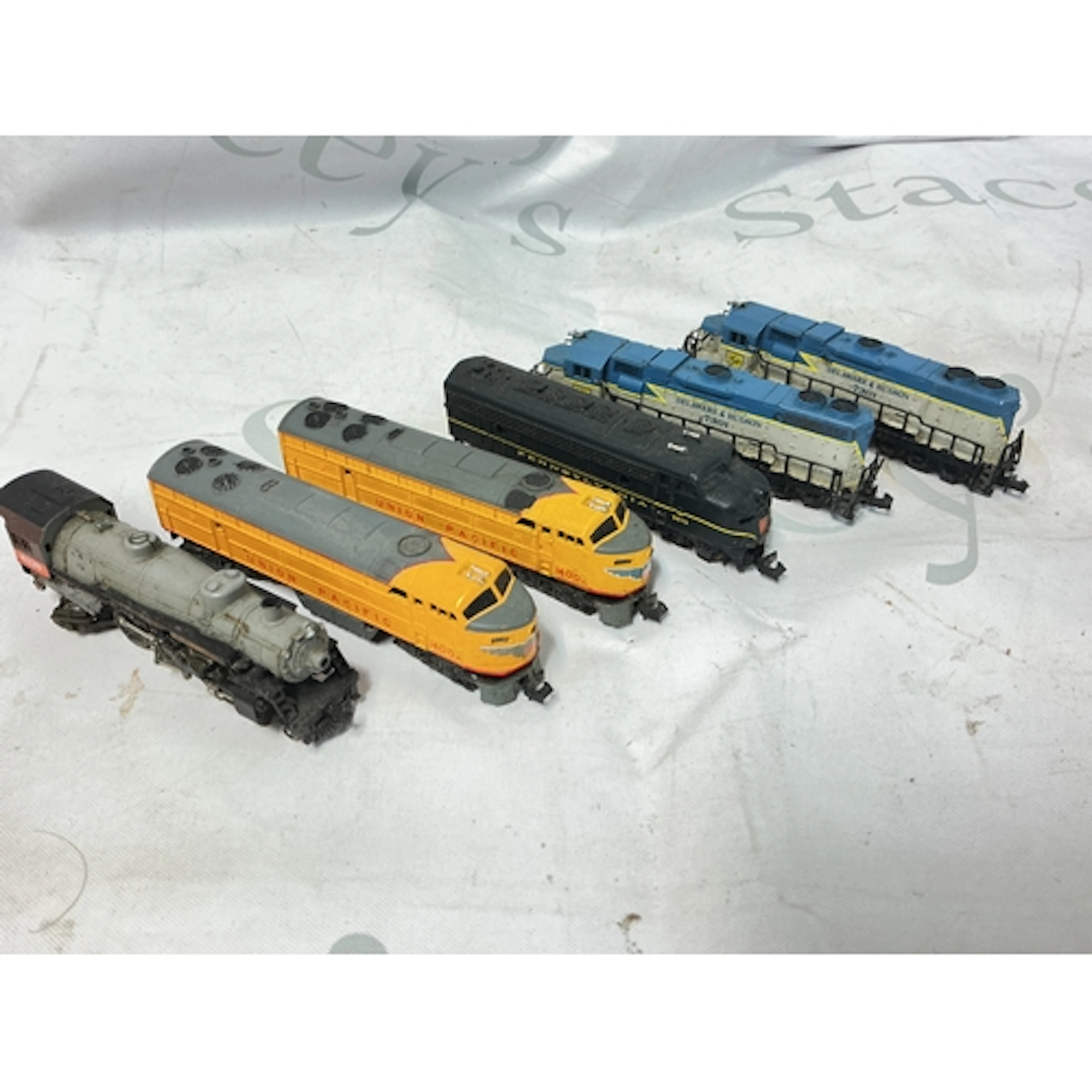 6 N Gauge Locomotives by Life-Like, Atlas, etc. No Reserve.