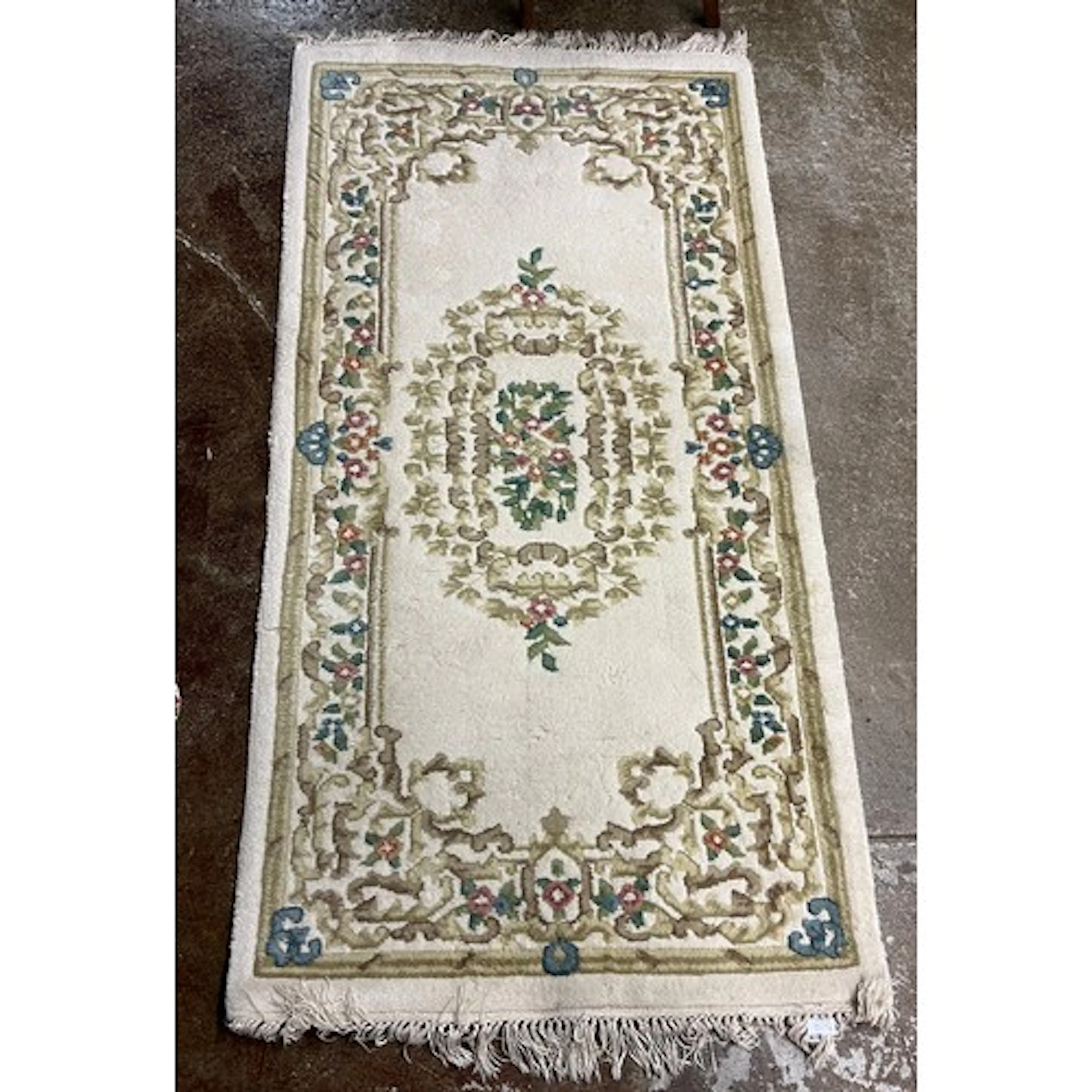 Indian rug, 187cm x 94cm.