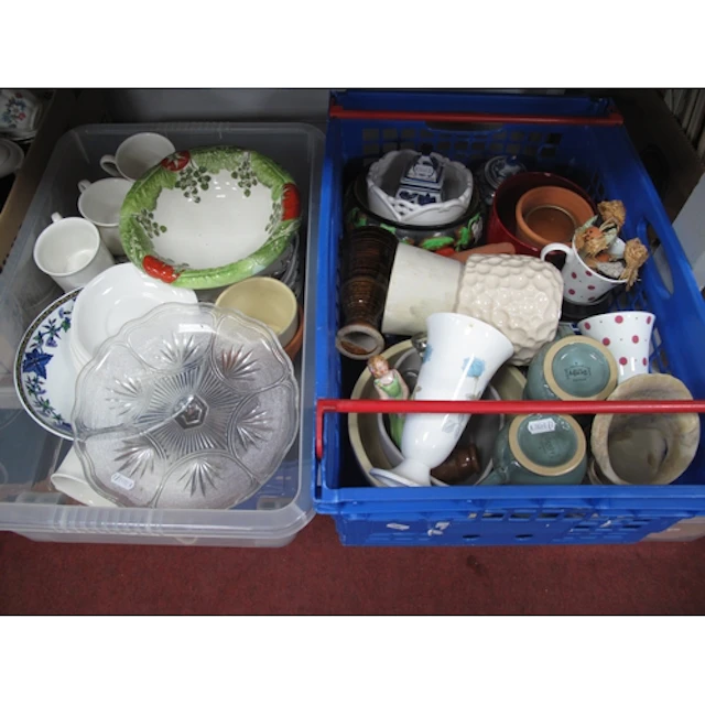 Ceramics and glassware, including vintage Minton footed bowl...