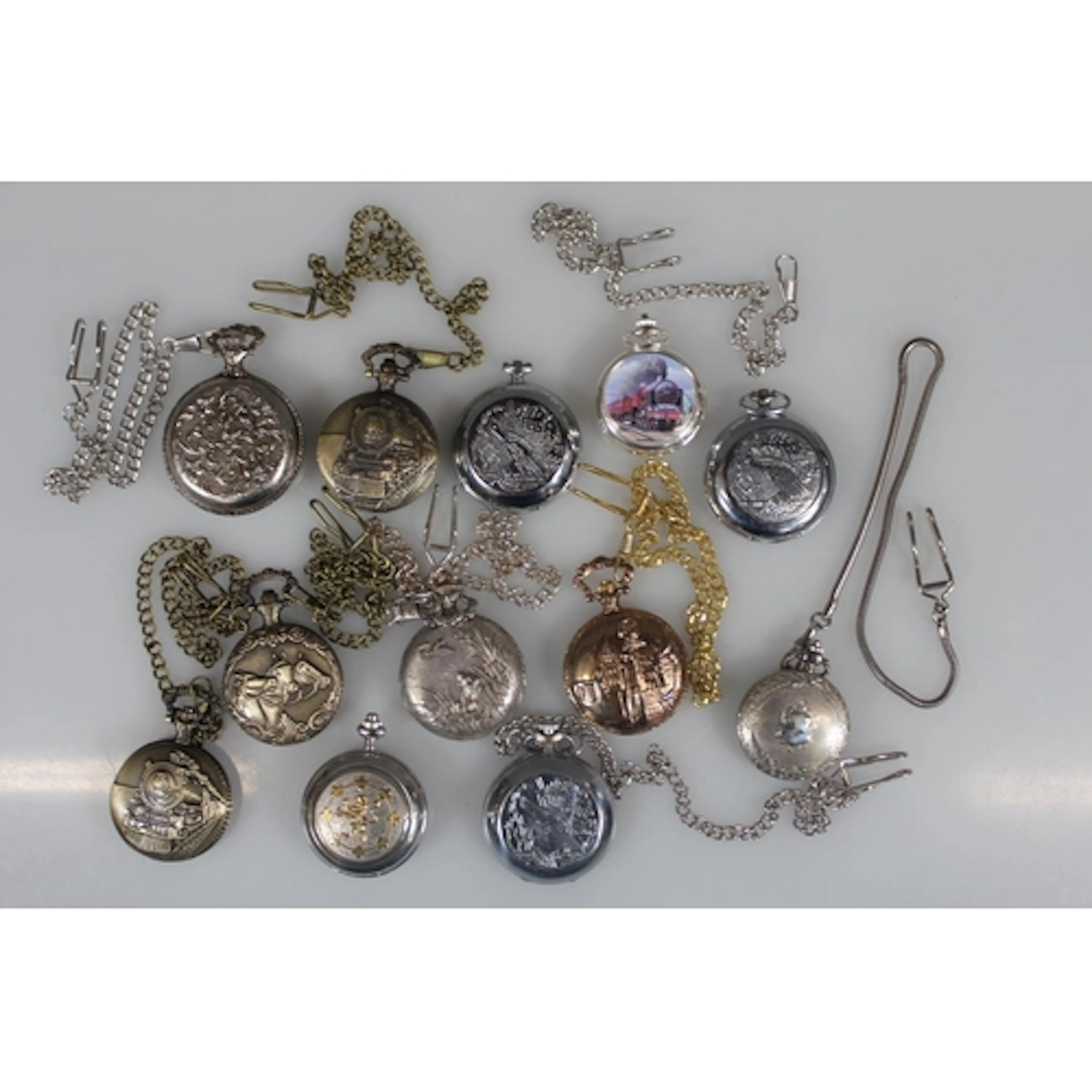 Collectors' pocket watches to include locomotives, spaniel, ...