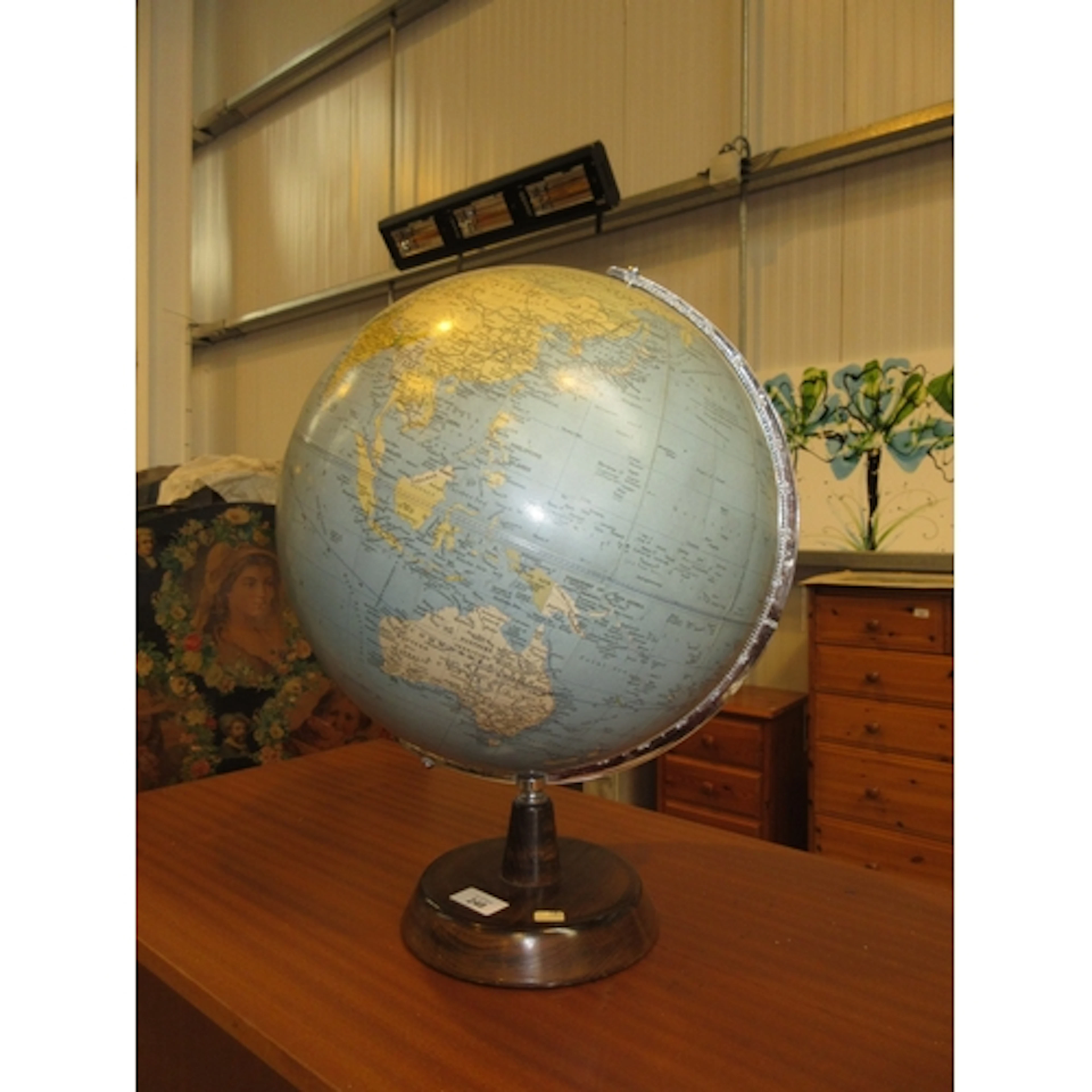 Phillips Challenge Globe