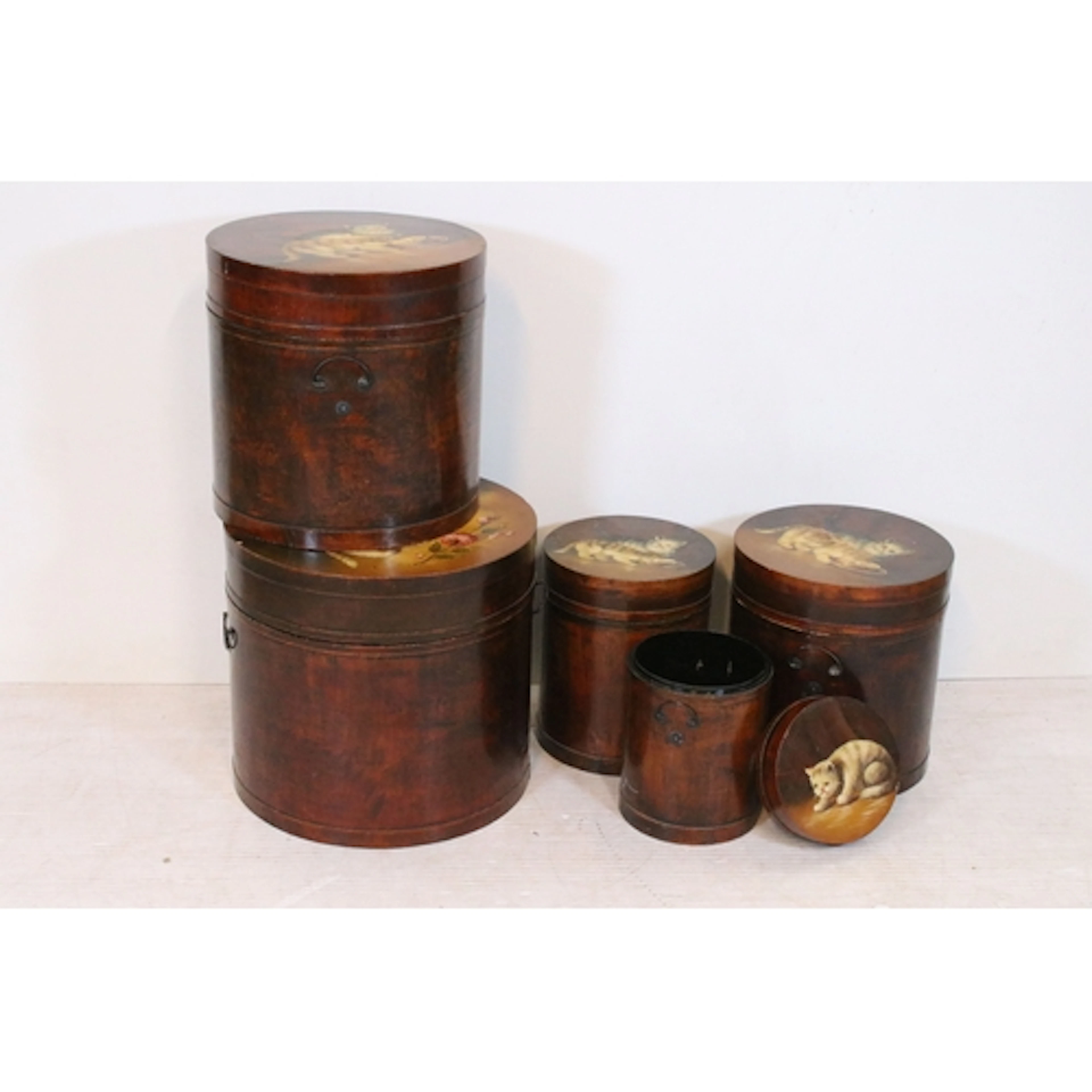 Mid 20th century set of five graduated circular boxes, each ...