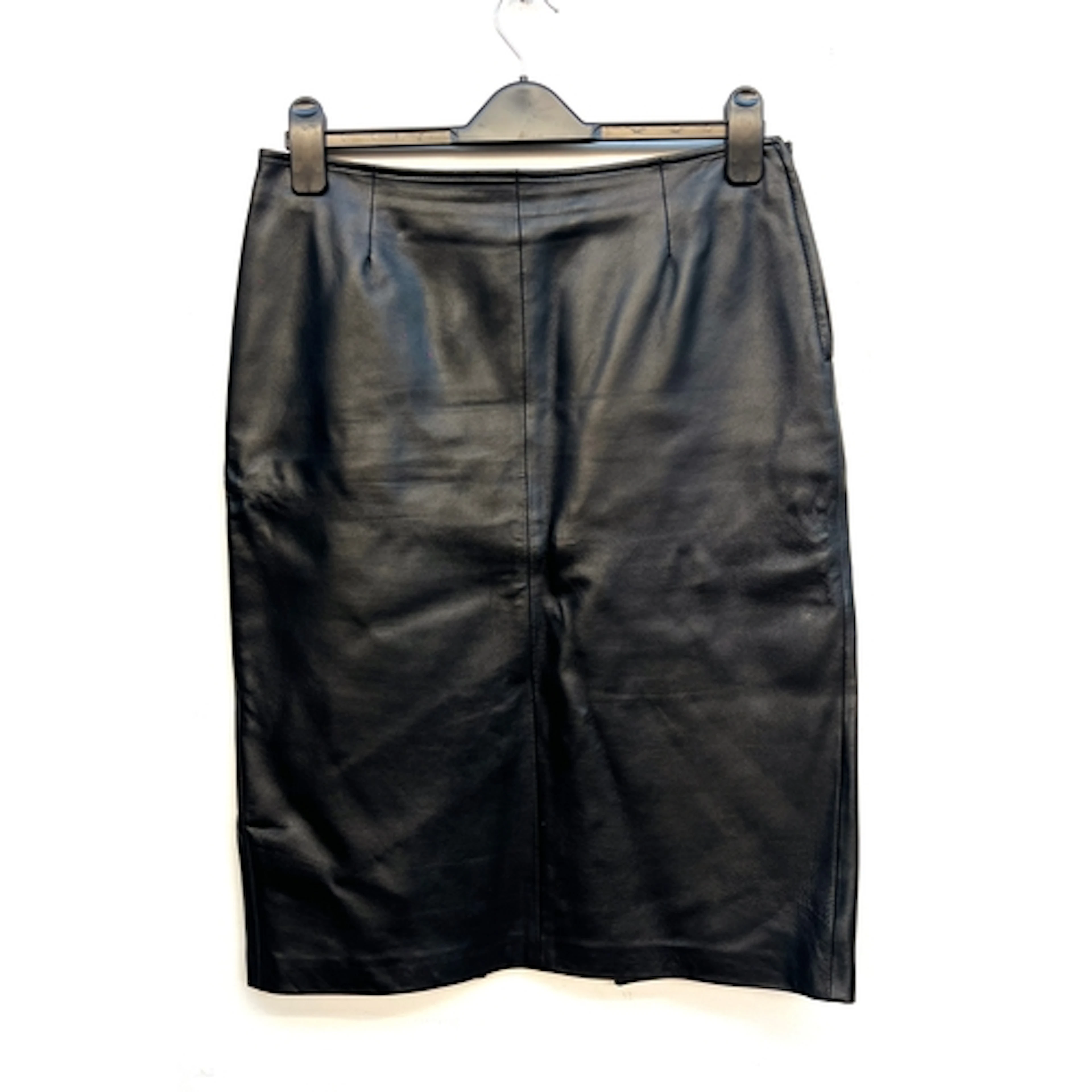 A Gianfranco Ferre Studio black leather skirt, size 44