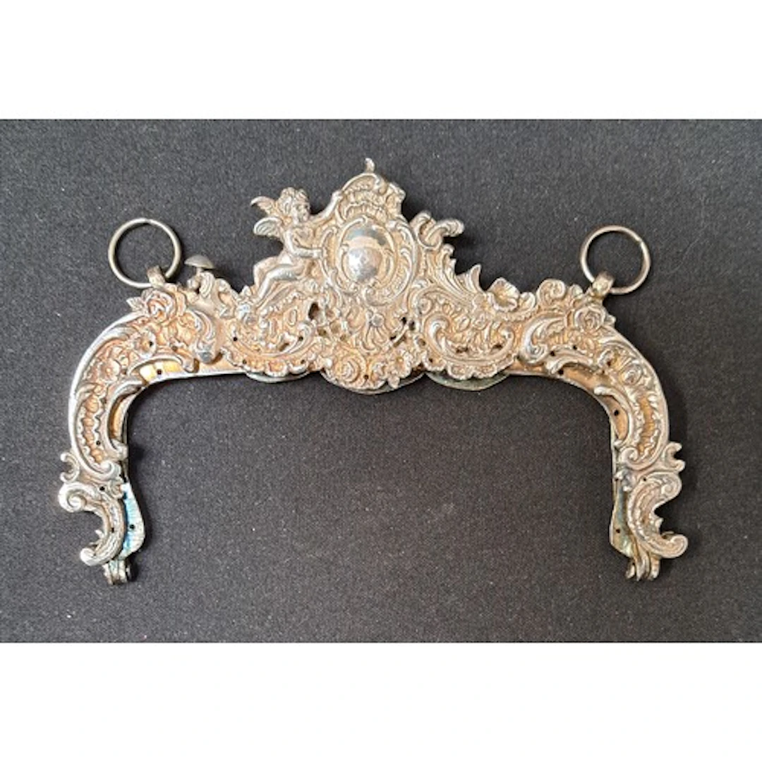 VICTORIAN HANAU IMPORTED SILVER ROCOCO STYLE PURSE CANTLE/FR...