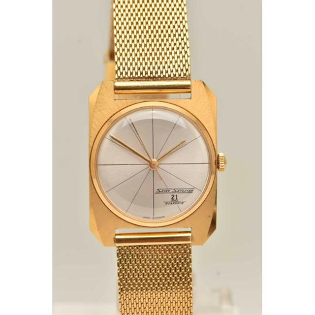 A GENTS SEIKO SKYLINER WRISTWATCH, gold plated manual wind w...