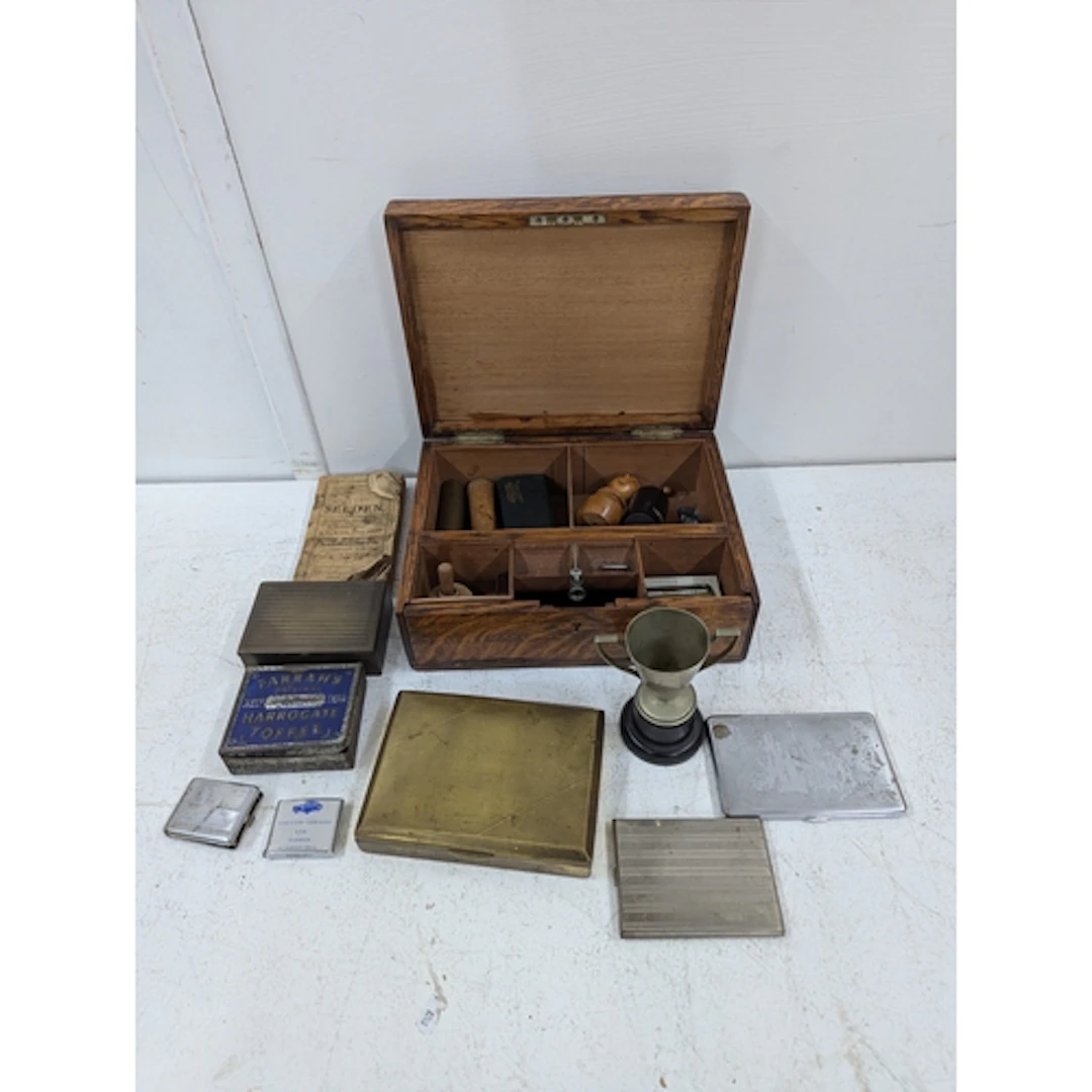 A mixed lot to include a silver-plated twin-handled trophy, ...
