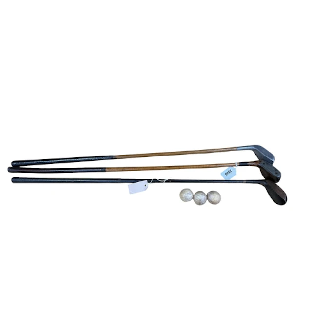 An early 20th century Alex Patrick hickory shaft "Robbie Put...