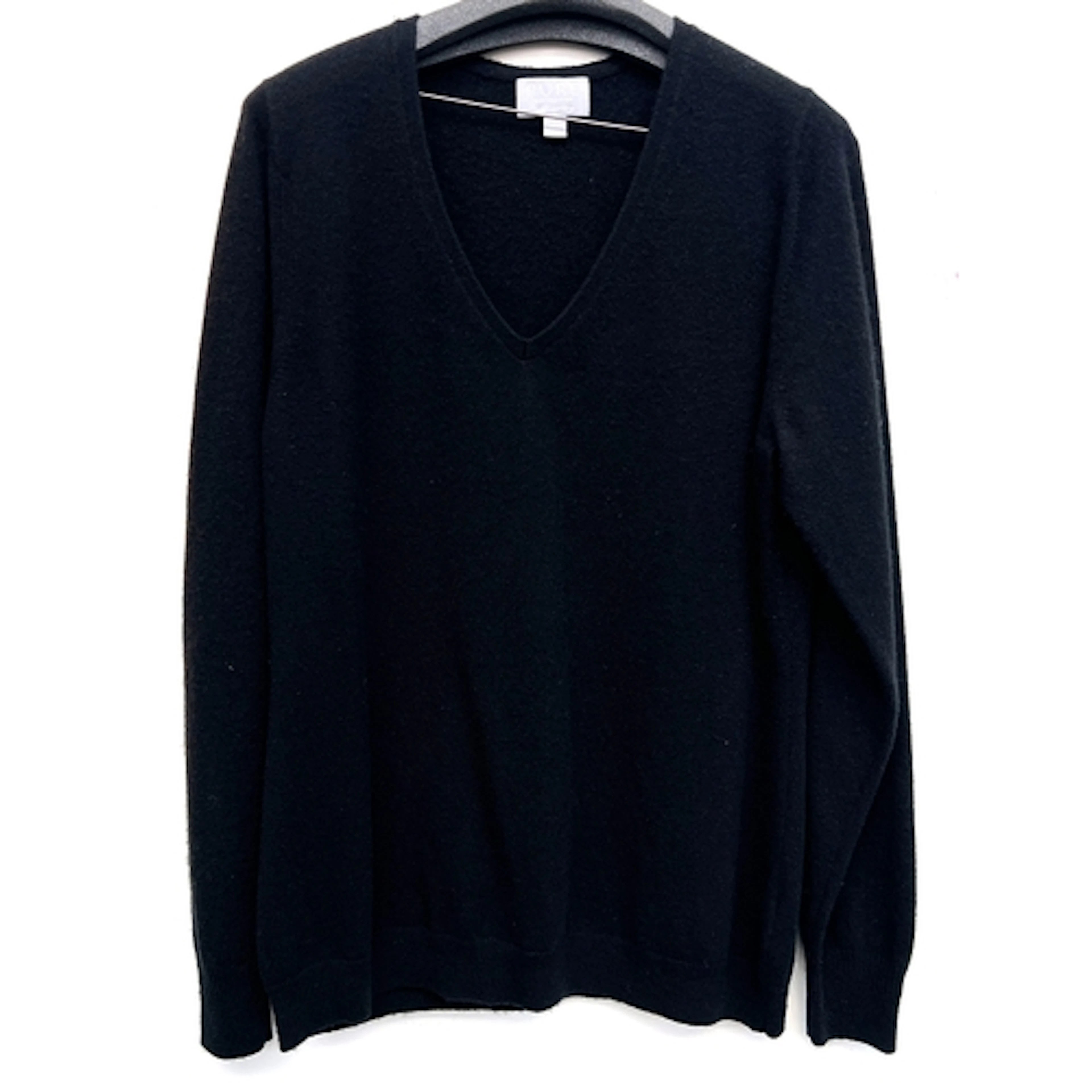 Three Pure Collection cashmere jumpers, two black, one cream...
