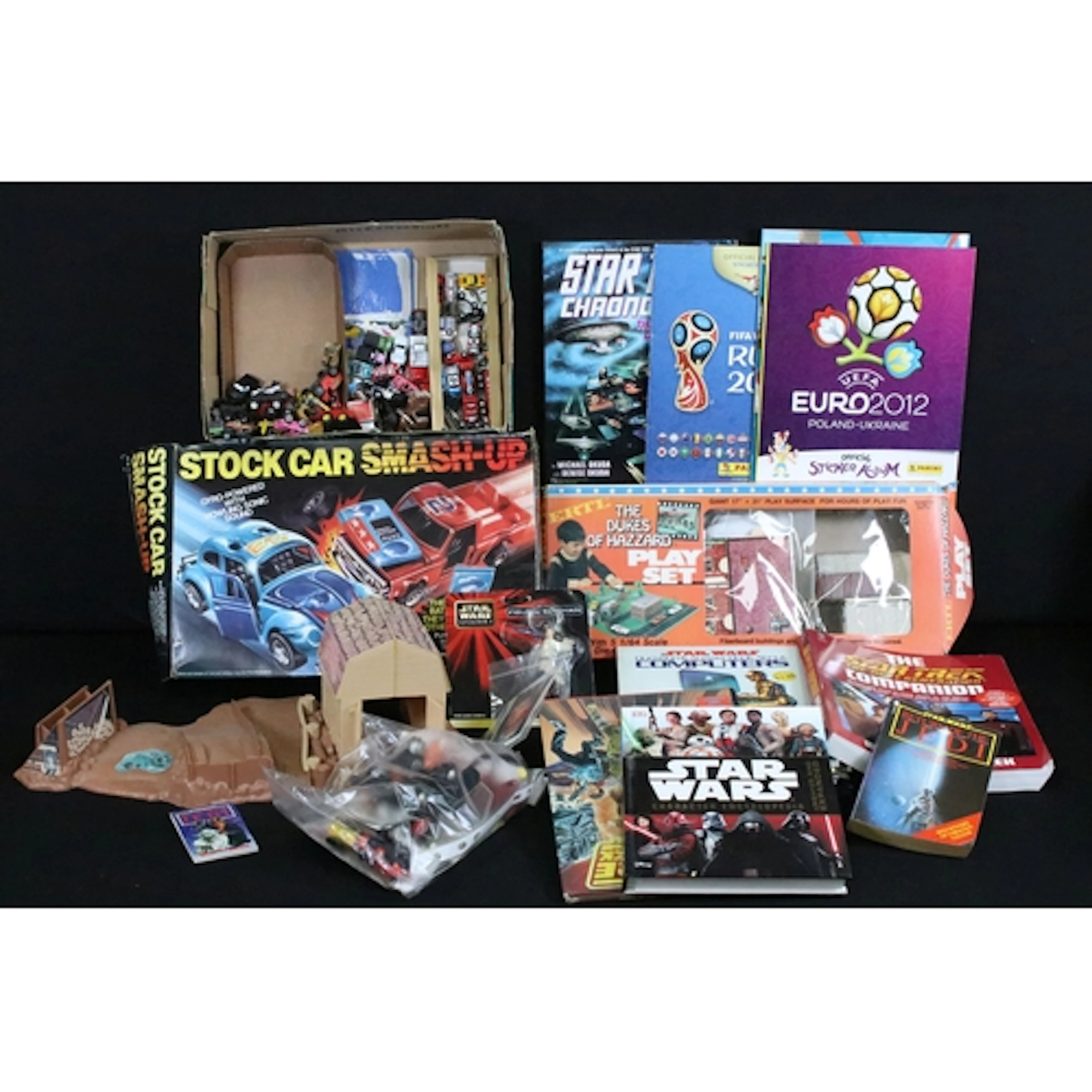 Collection of mixed toys and games to include boxed Palitoy ...