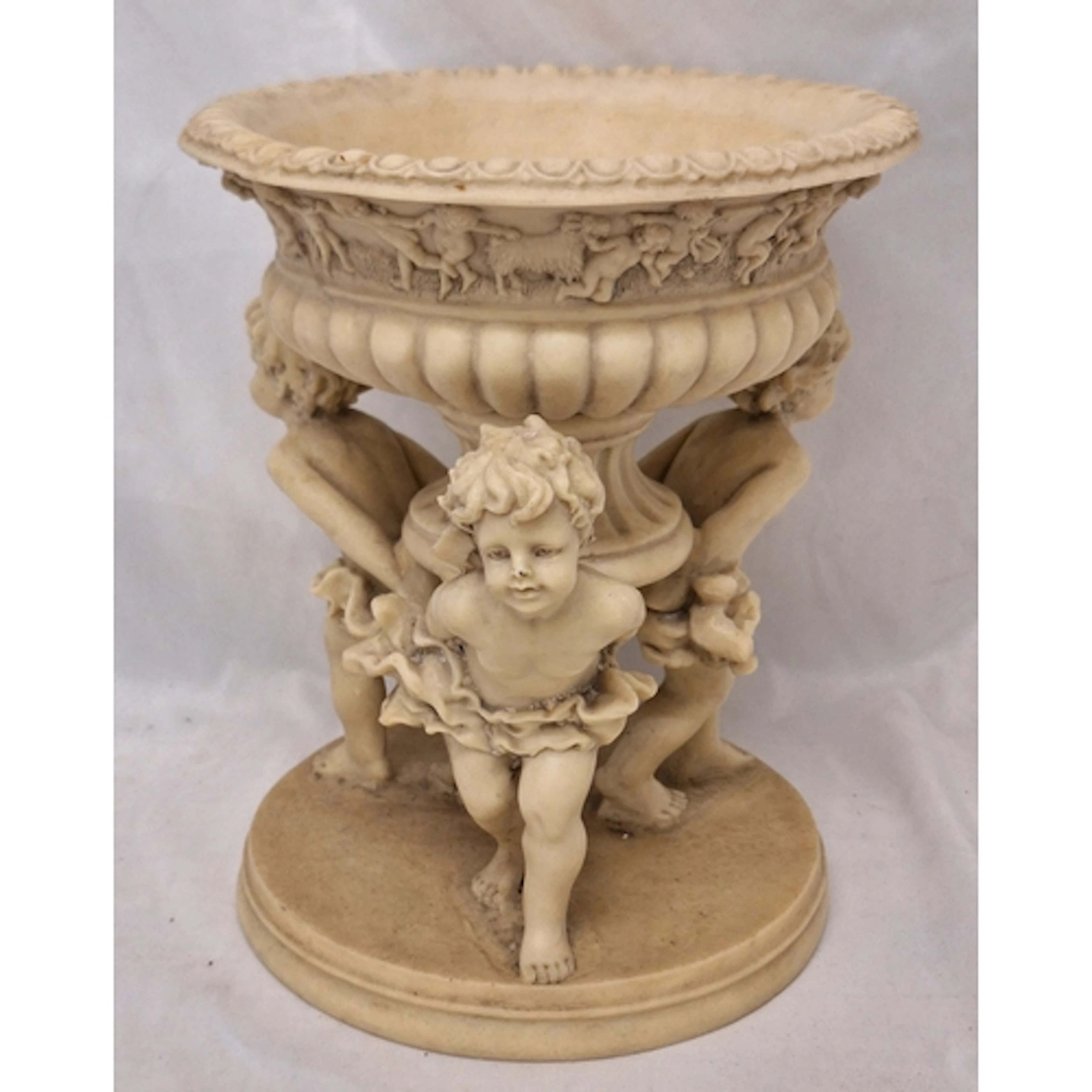 Reproduction Composition Italian Style Comport/Bowl in the s...