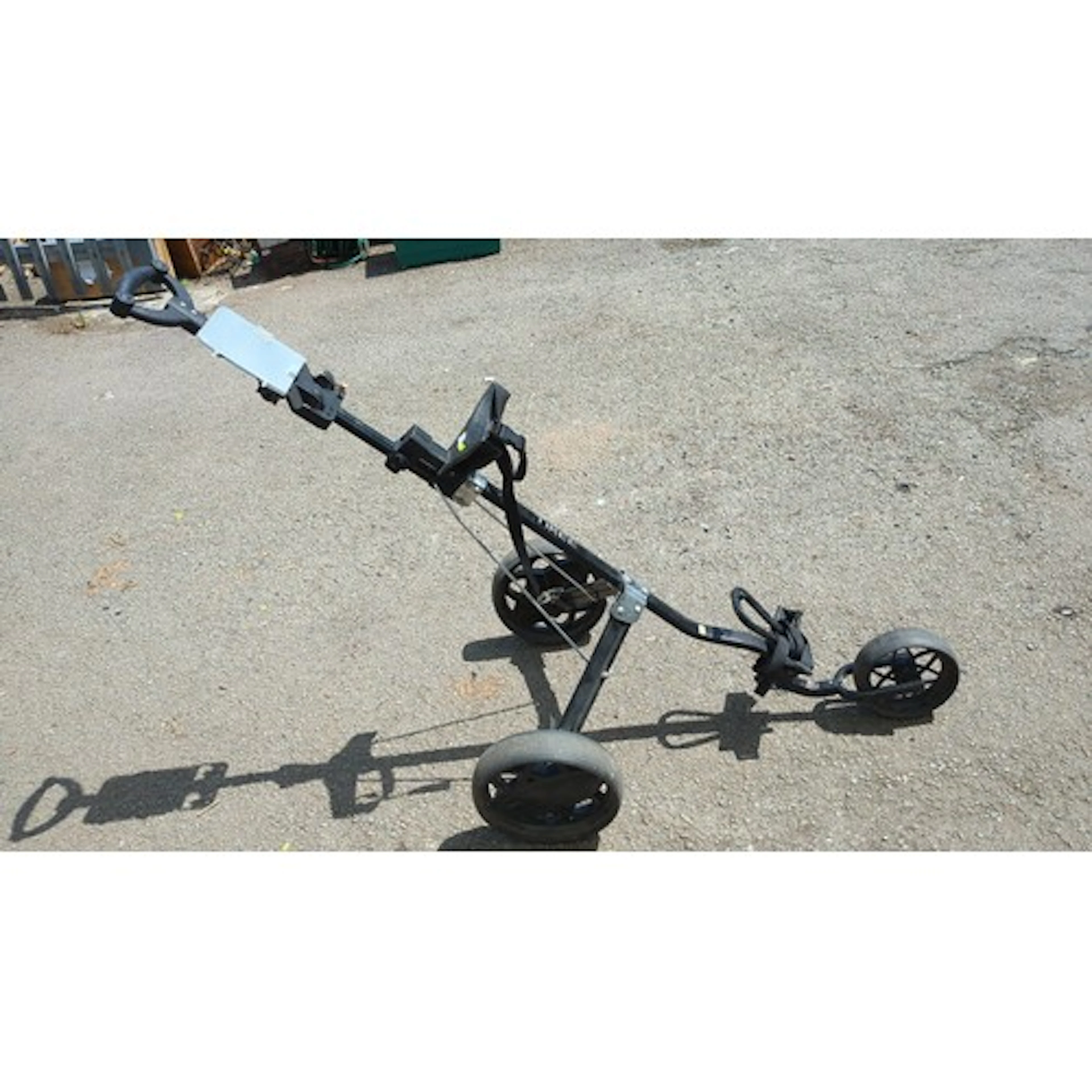 Three-wheel folding golf trolley, with adjustable handle and...