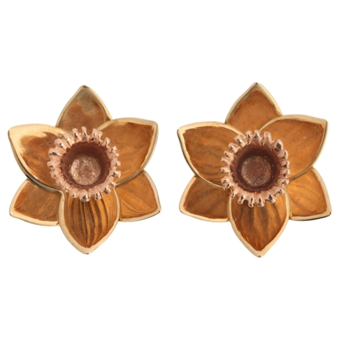 CLOGAU - a pair of 9ct two-colour Welsh gold 'Daffodil' flow...