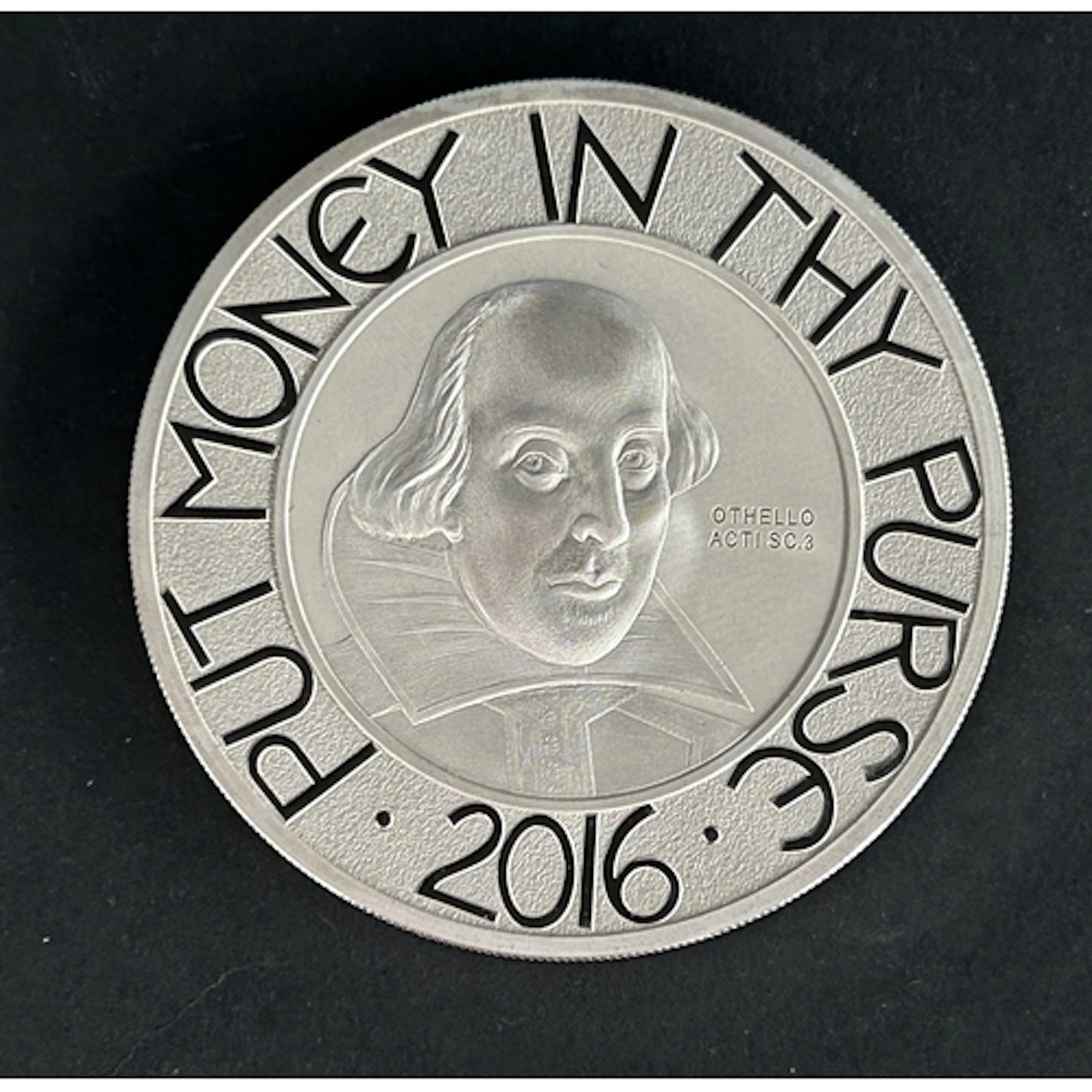 2016 UK Queen Elizabeth II Royal Mint silver proof £10 5oz c...