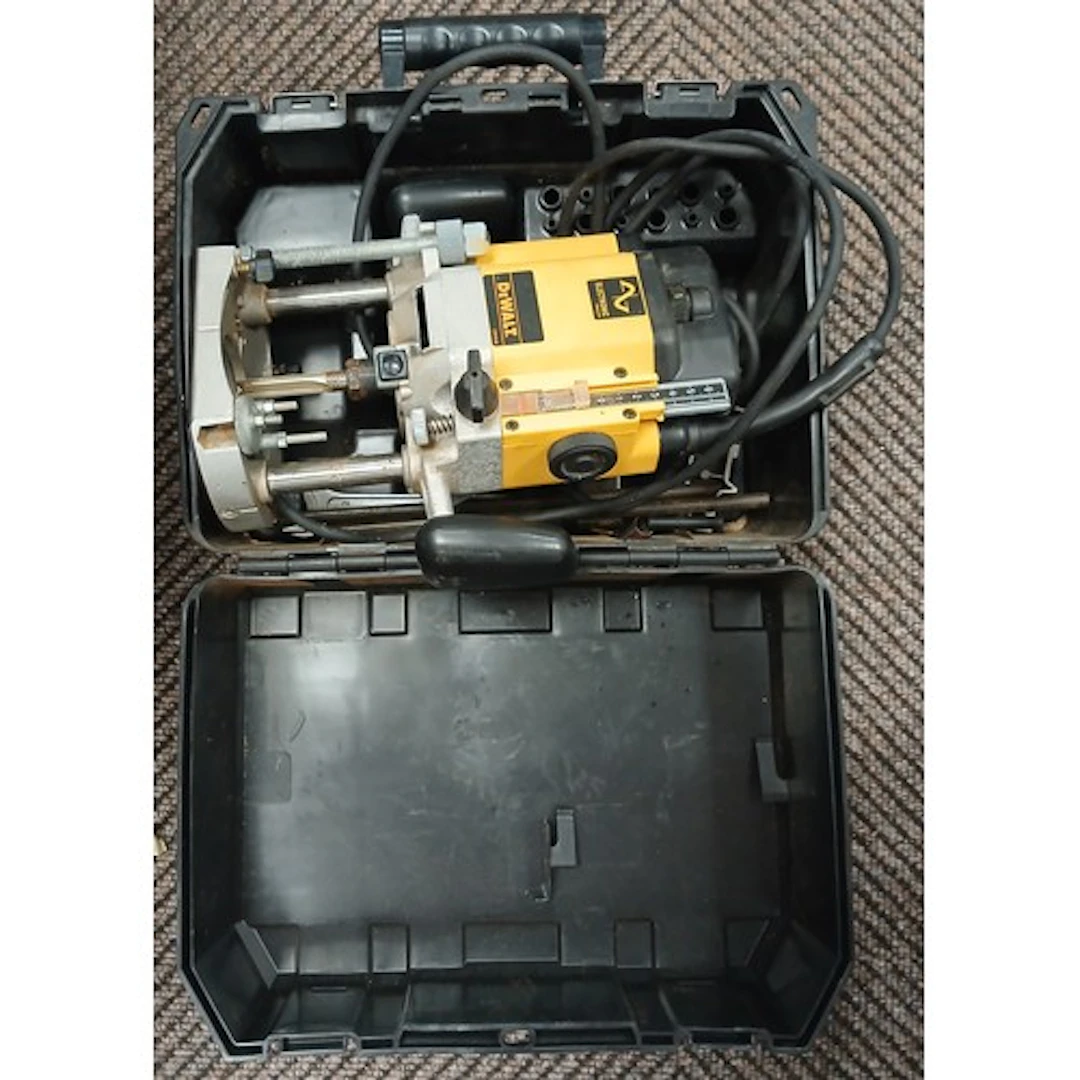 DeWalt router.
