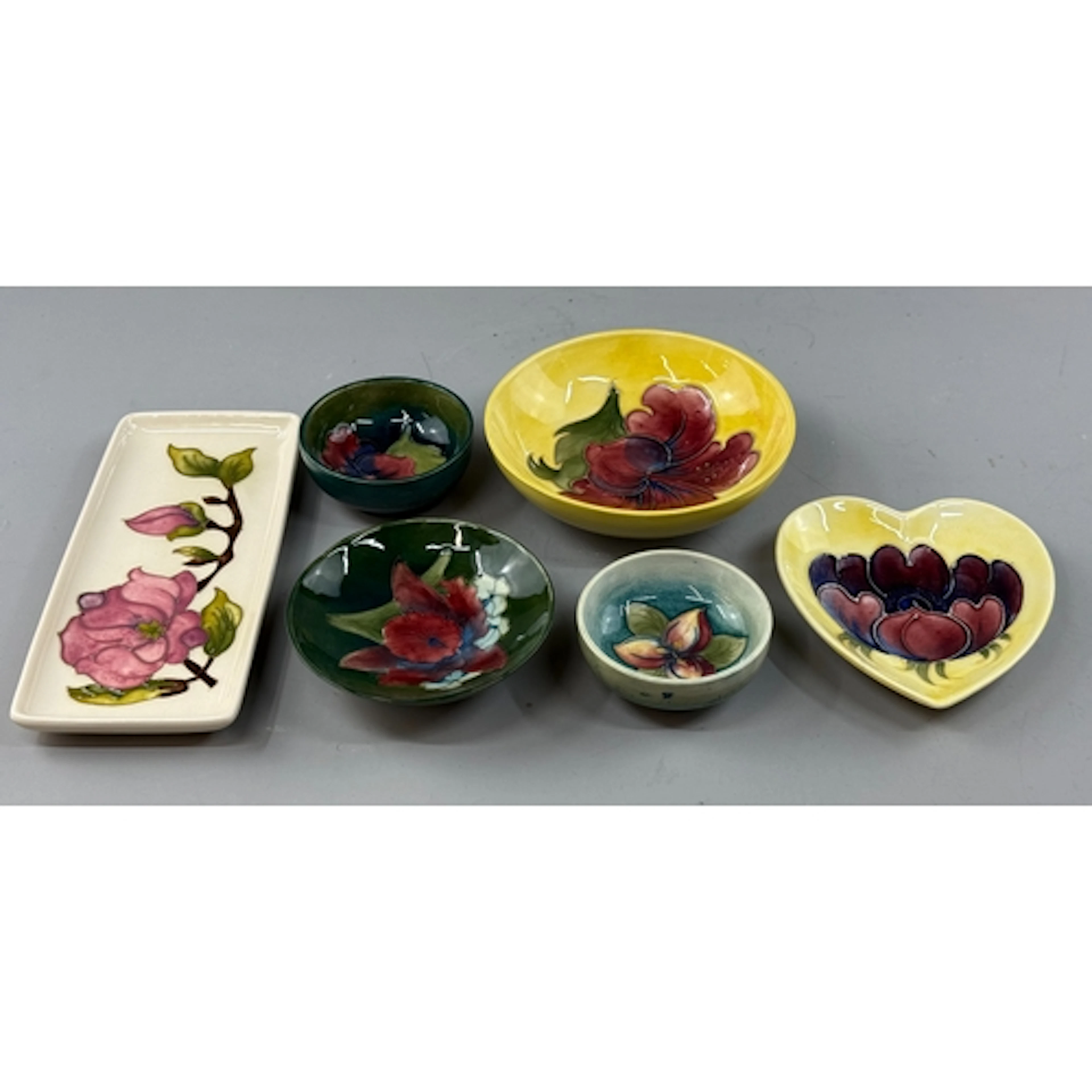 Ceramics: a yellow ground Moorcroft Hibiscus pattern bowl, b...