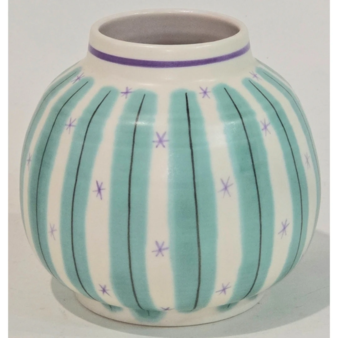 Poole Pottery shape 185 YMT pattern Freeform vase 4.5" high.