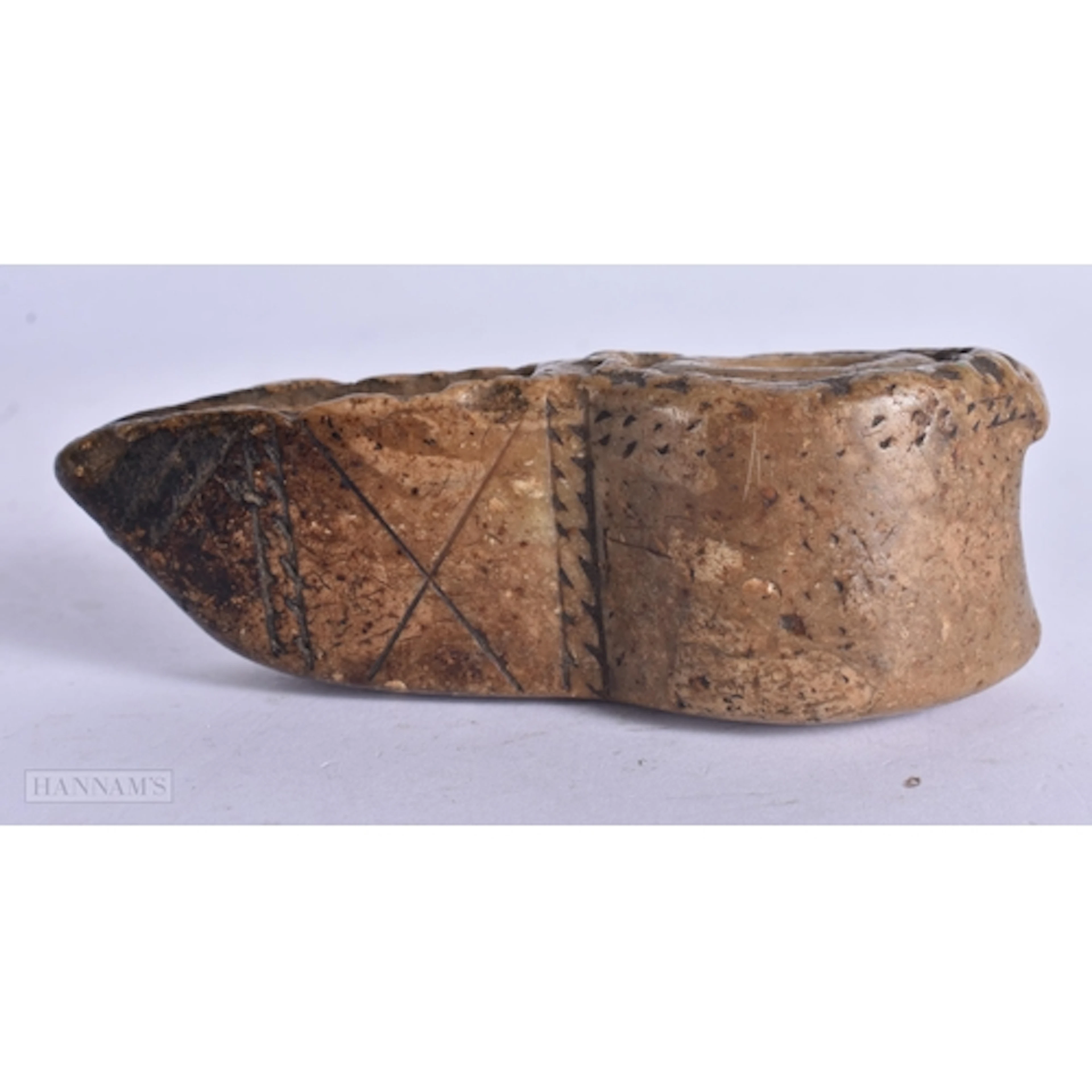 A LATE BYZANTINE EARLY ISLAMIC ANCIENT STONE OIL LAMP. 13 cm...