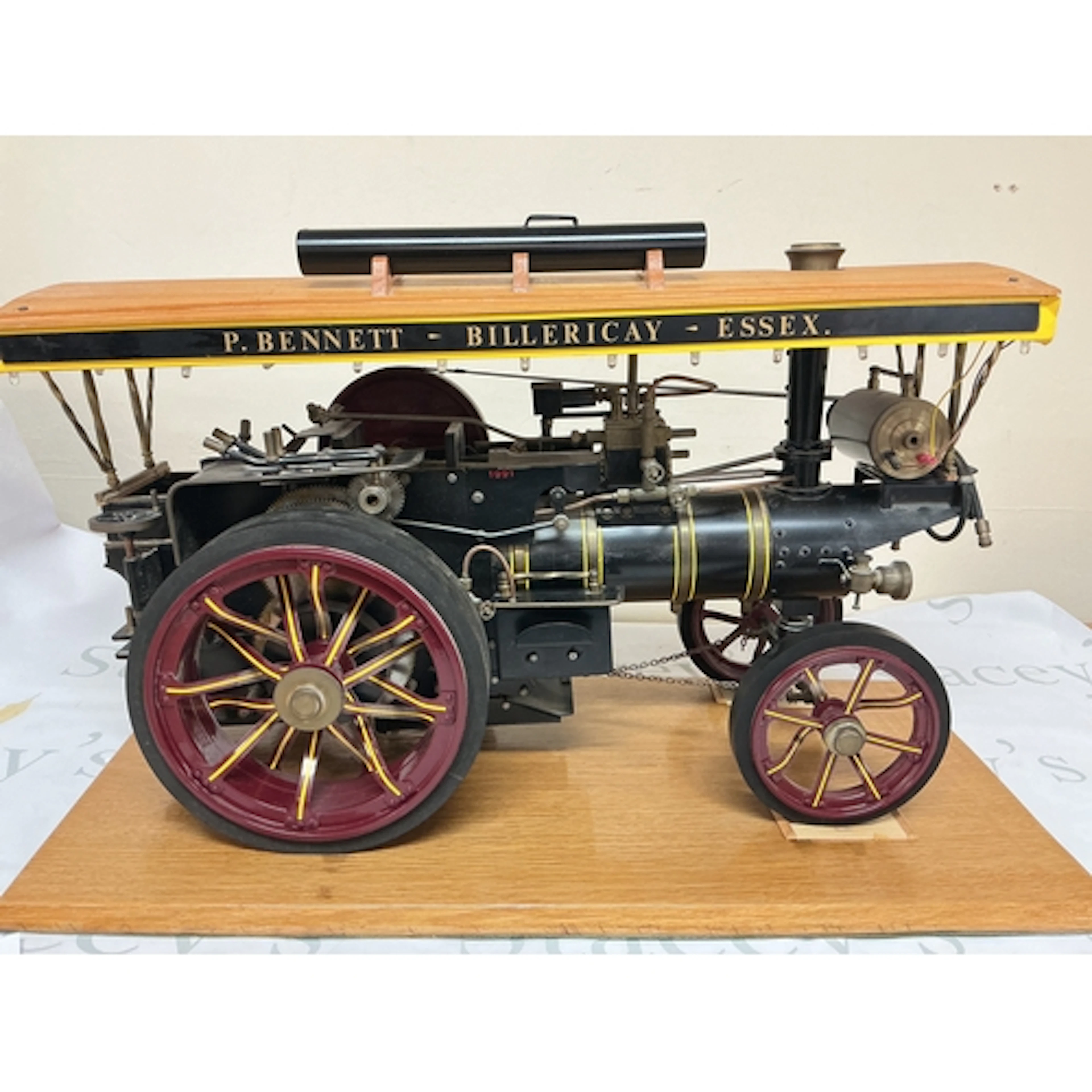 A Markie Tony Pearce Designs Live Steam Model Of A Showman&r...