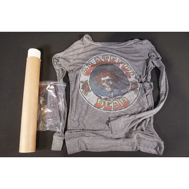 Memorabilia / Posters - 6 Rock memorabilia items to include:...