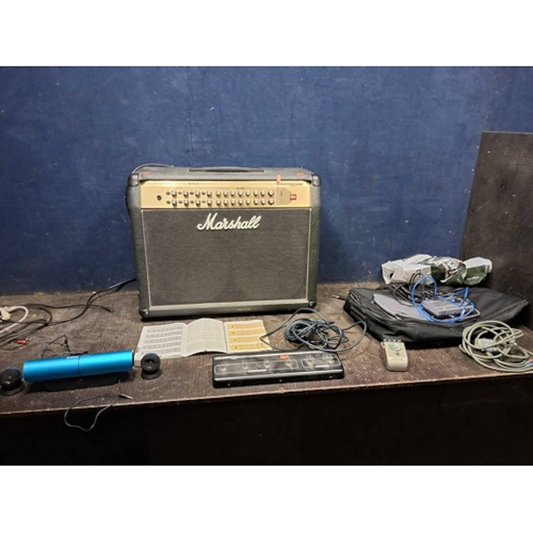 A MARSHALL AVT-275 GUITAR COMBO AMPLIFIER with 2x75w output ...