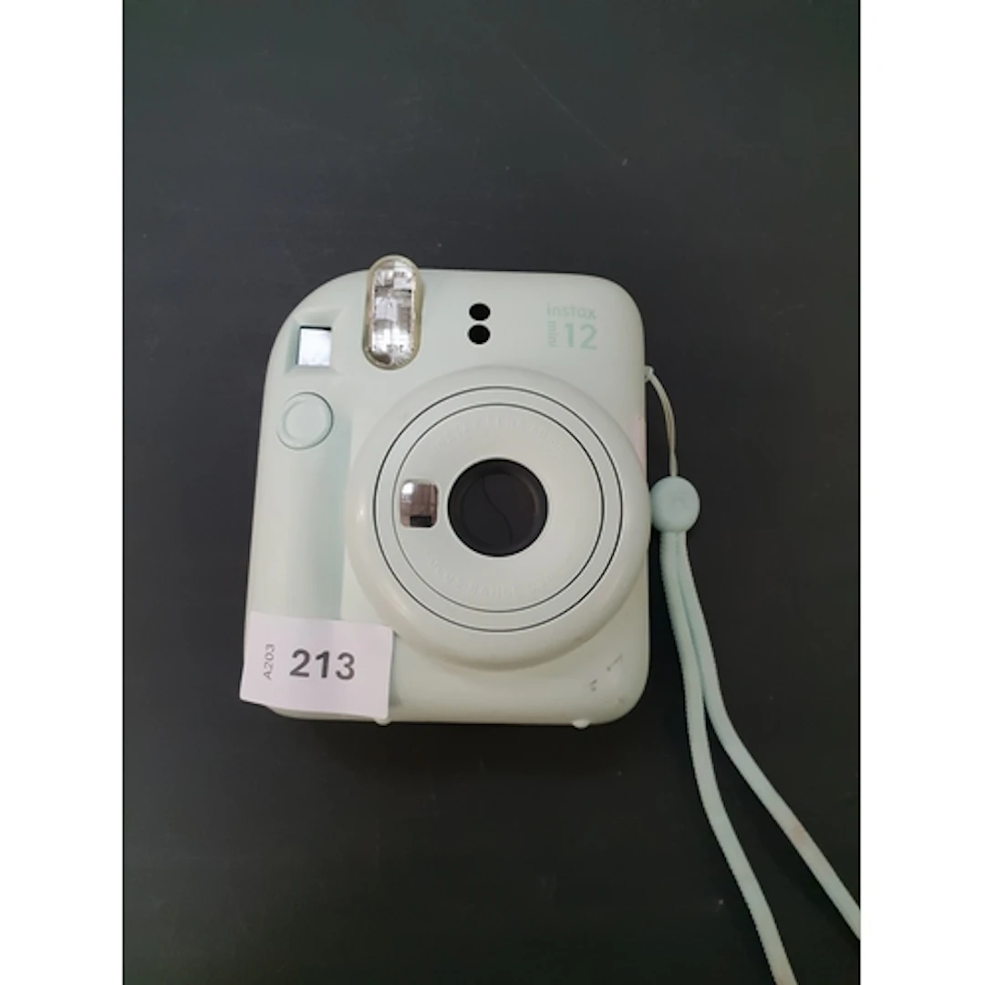FUJIFILM INSTAX MINI 12 CAMERA model W025RB9