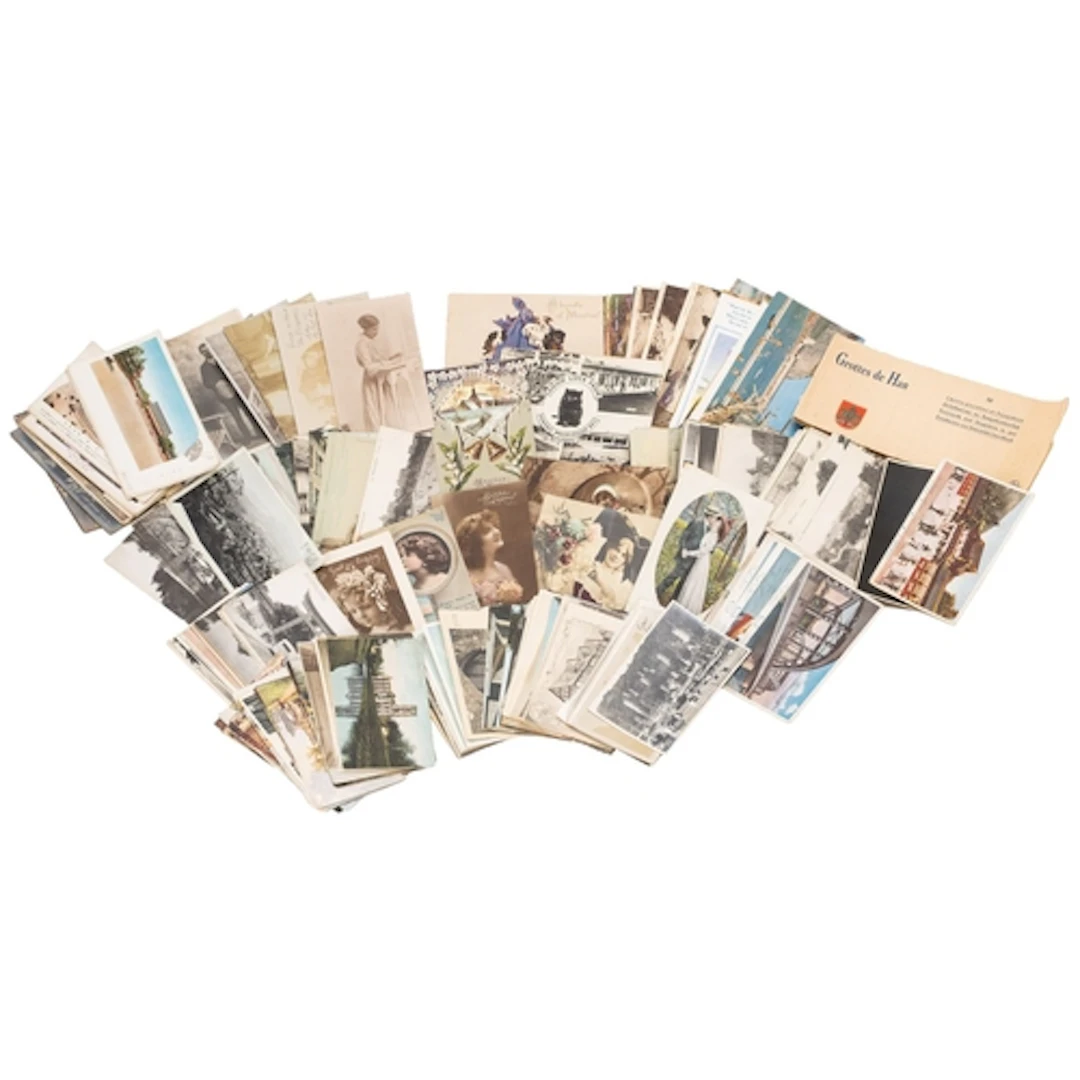 A collection of early 20th Century and later postcards. Incl...