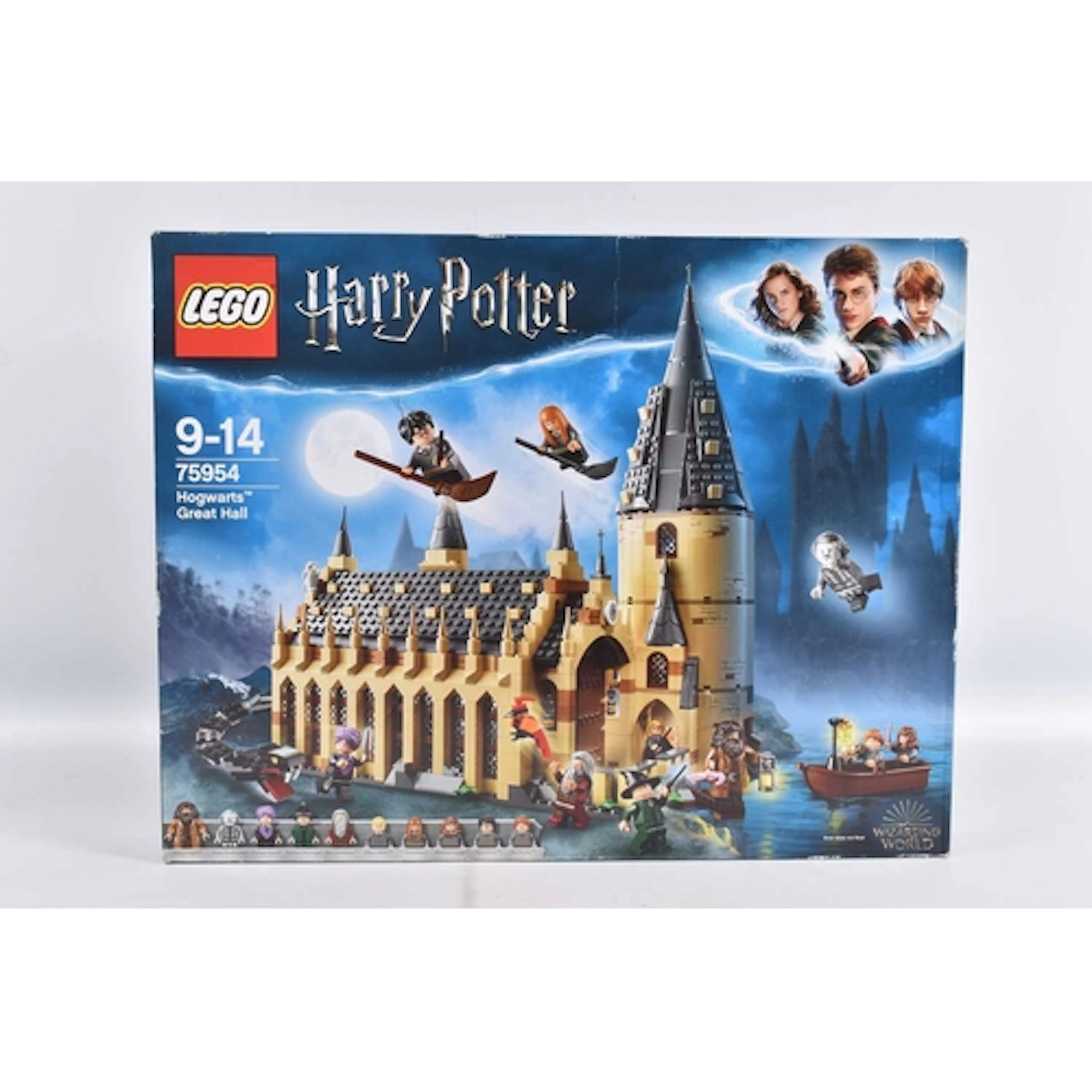 A BOXED AND SEALED HOGWARTS GREAT HALL LEGO SET, ref 75954, ...