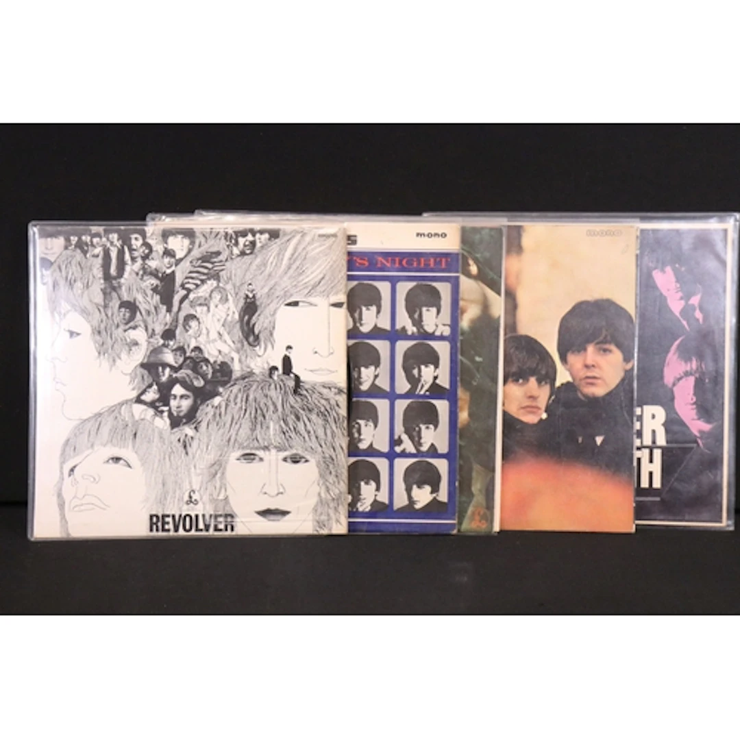 Vinyl - 4 original UK mono pressing The Beatles LP’s on yell...