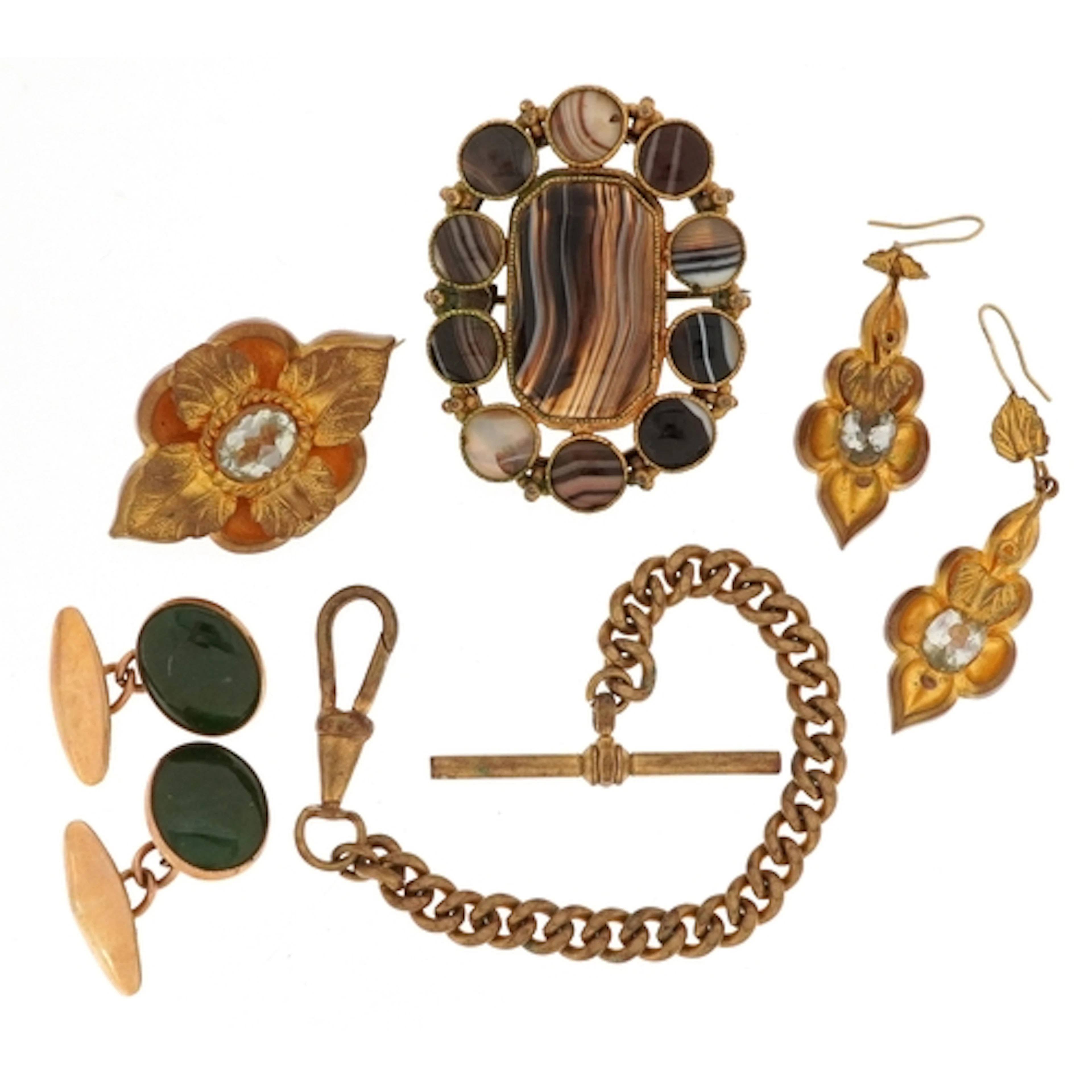 Antique yellow metal jewellery including a Scottish agate br...