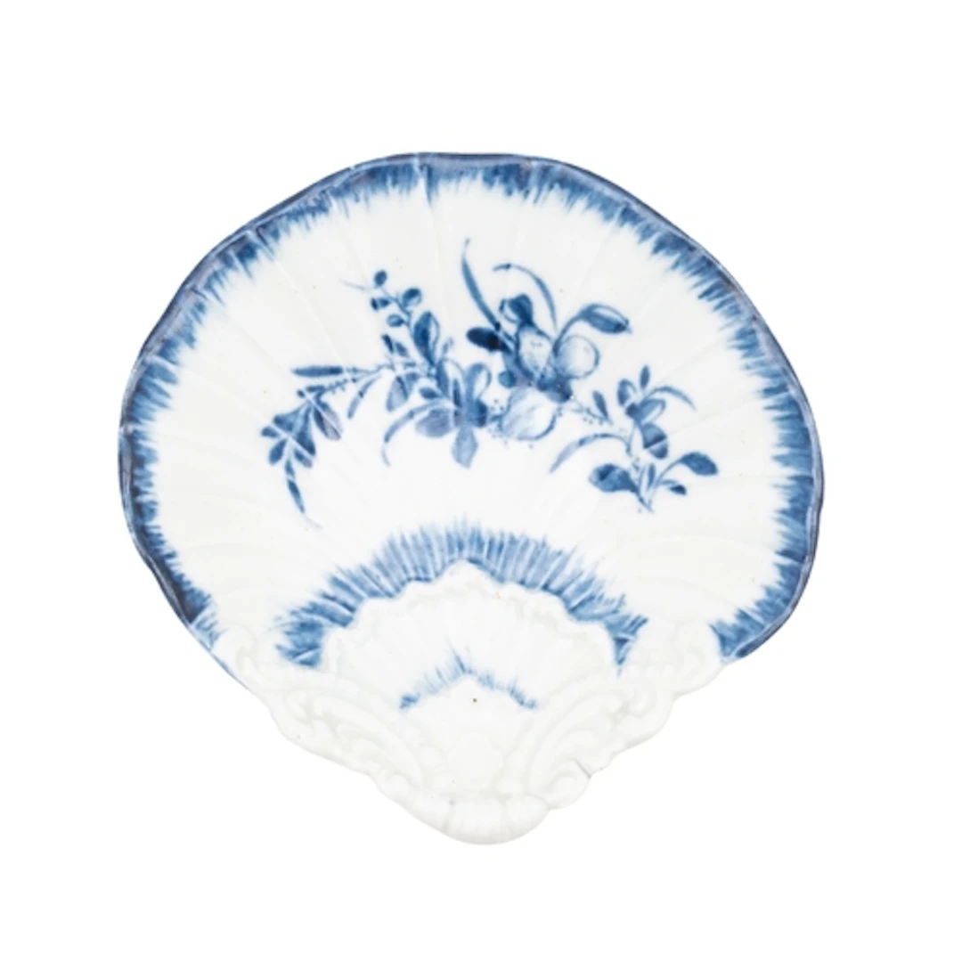 A rare early First Period Worcester blue and white scallop s...