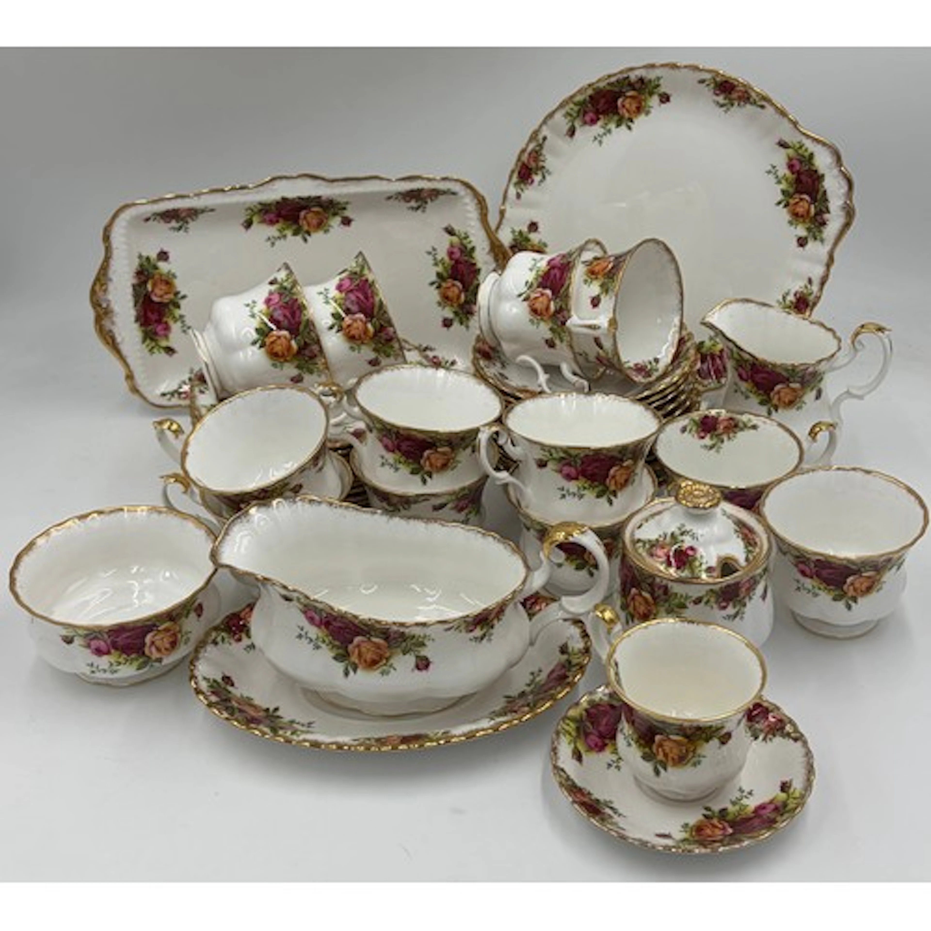 A collection of Royal Albert Old Country Roses part tea serv...