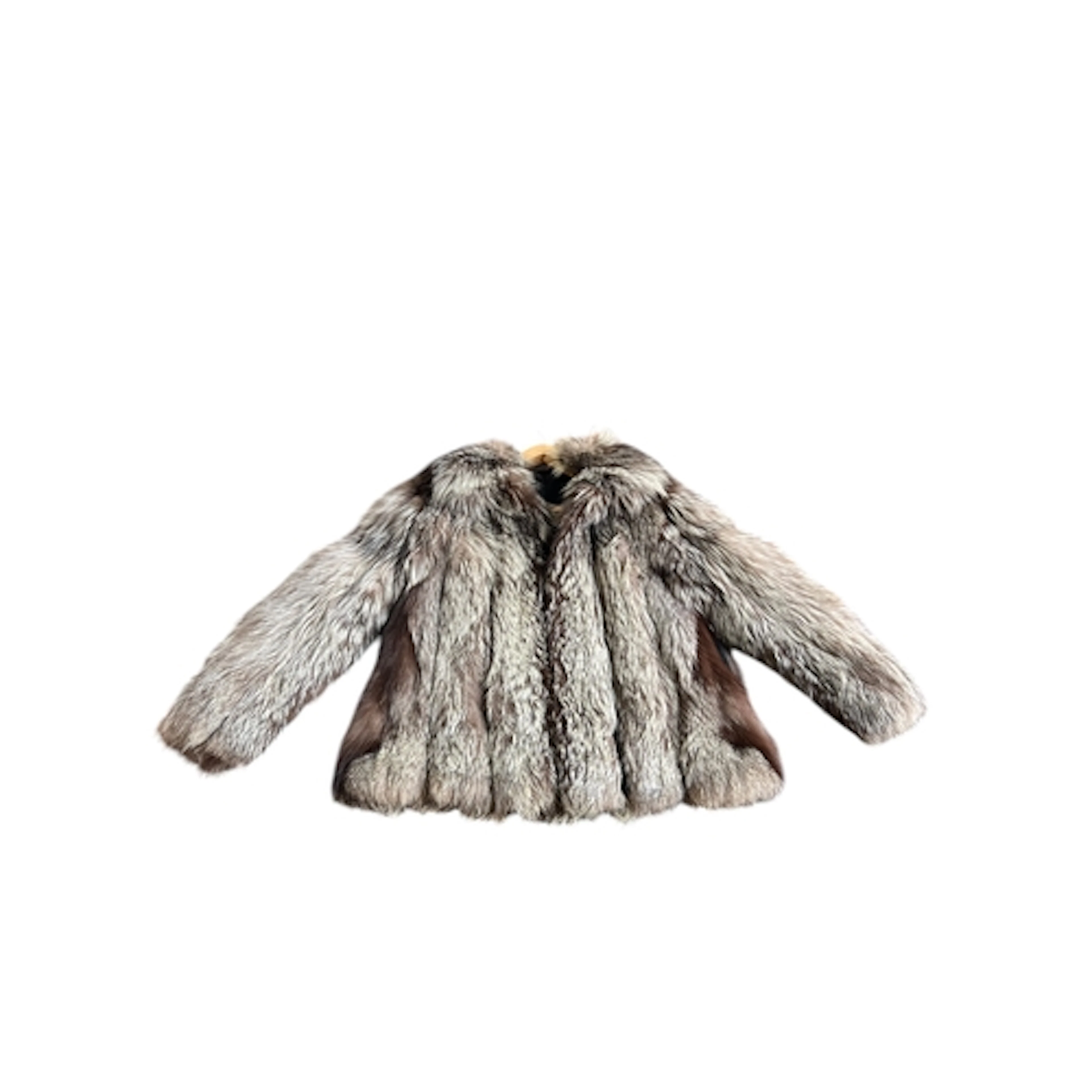 A LADIES VINTAGE SILVER FOX FUR COAT Drop length: 65cm...