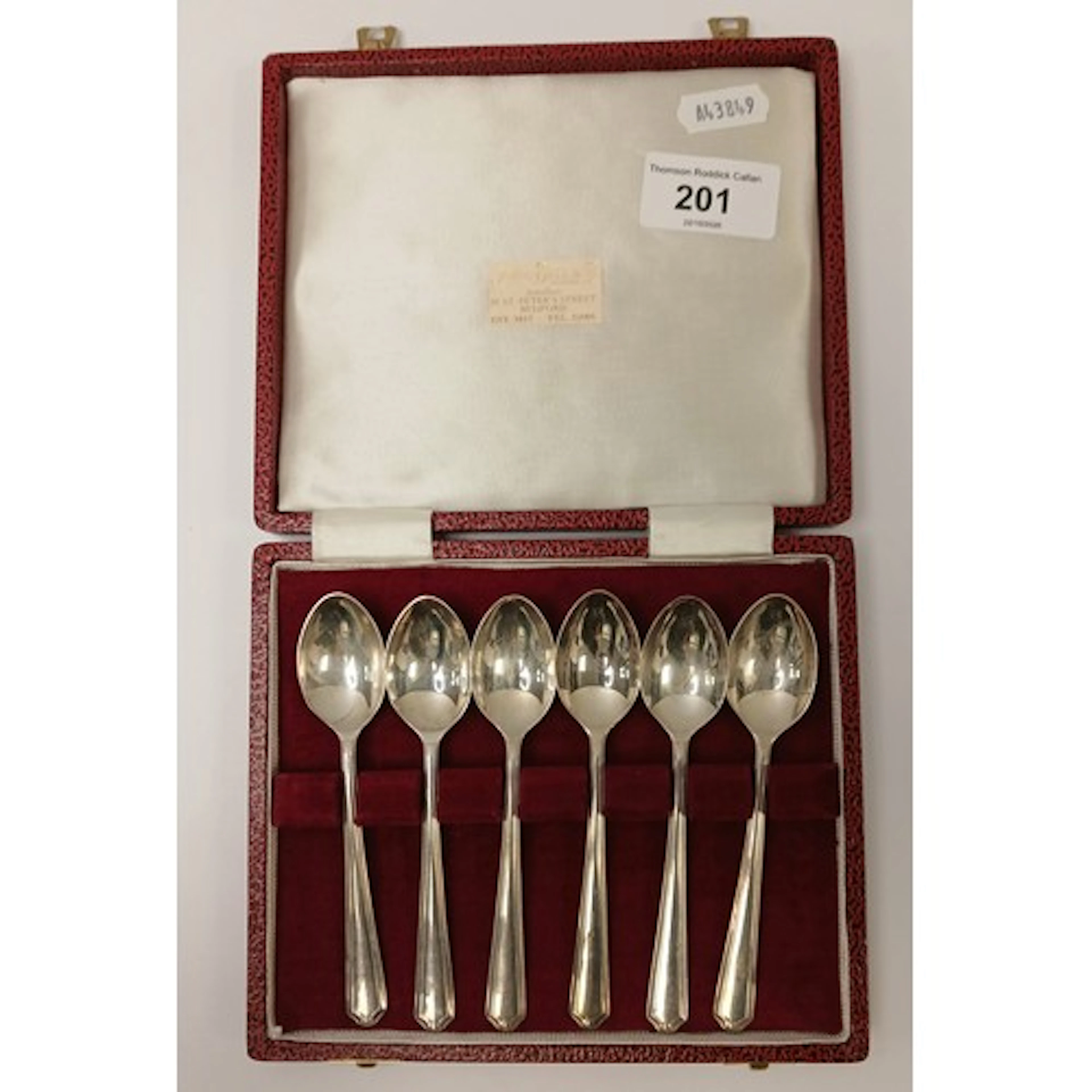 Set of six silver teas spoons in case, gross weight 86g.