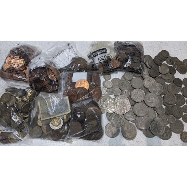 A selection of coins to include Victorian and later coins, p...