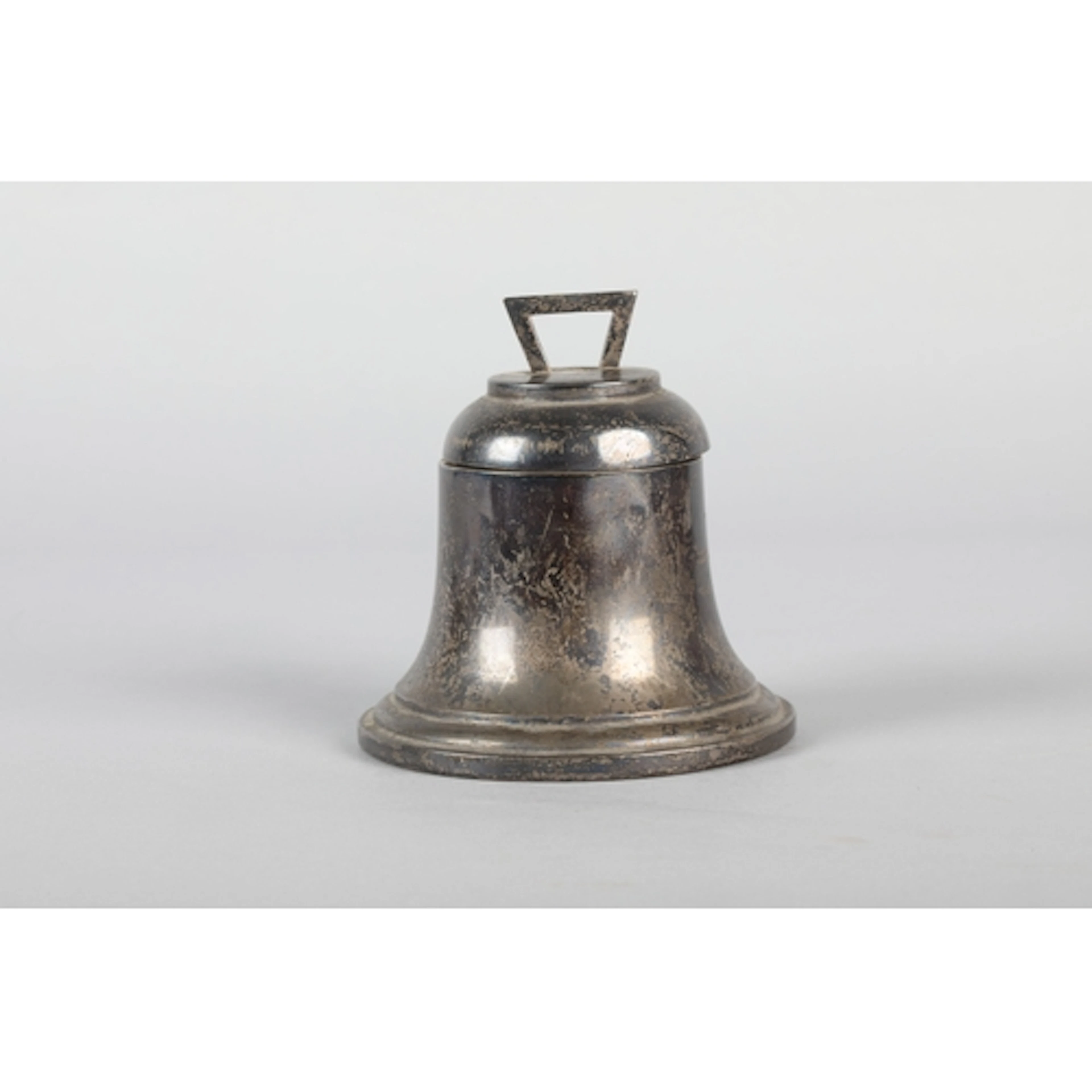 Victorian silver inkwell in the form of a bell, 9cm Height, ...