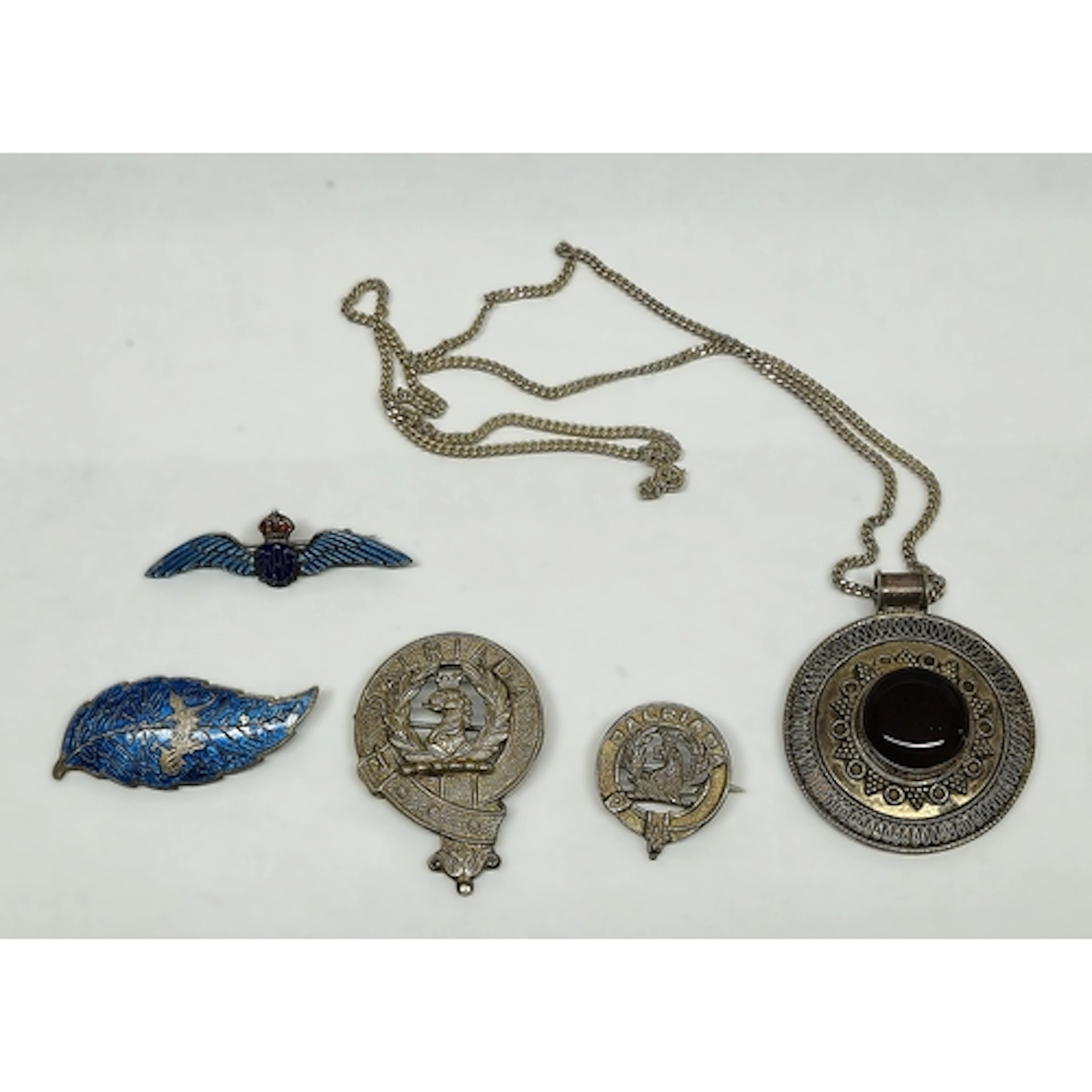 RAF WWII period sterling silver and enamel sweetheart brooch...