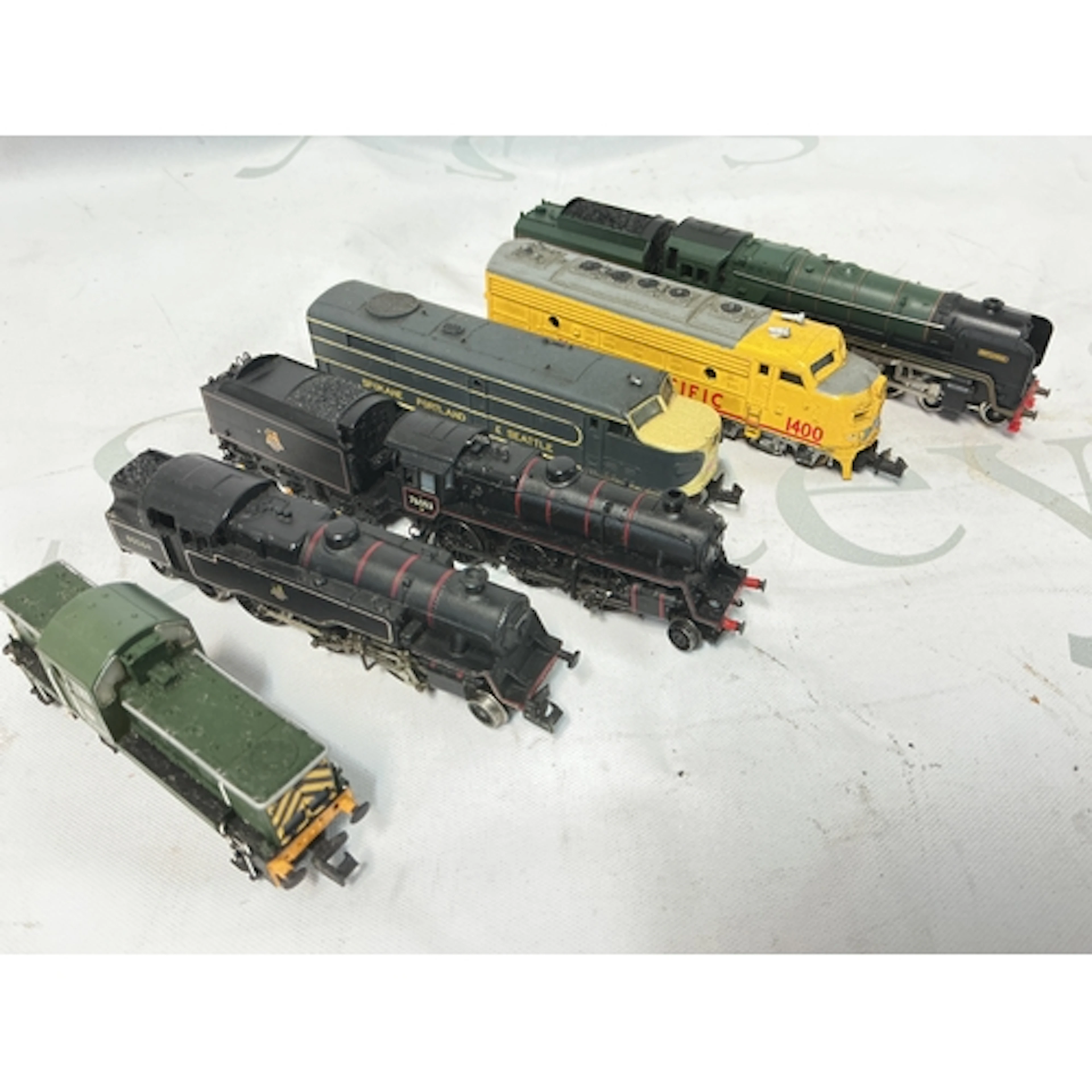 6 N Gauge Locomotives including Bachmann, Graham Farish, Lif...